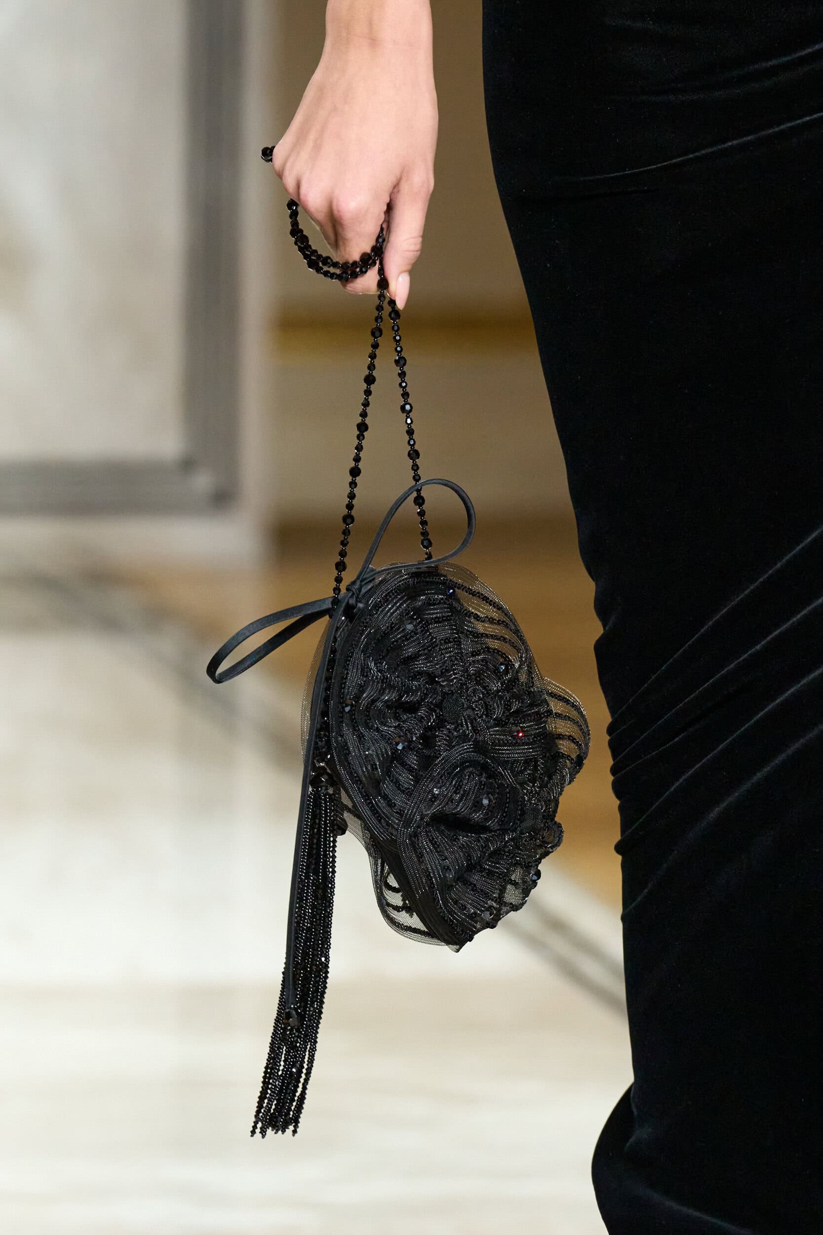 Giorgio Armani Prive Fall 2025 Couture Fashion Show Details