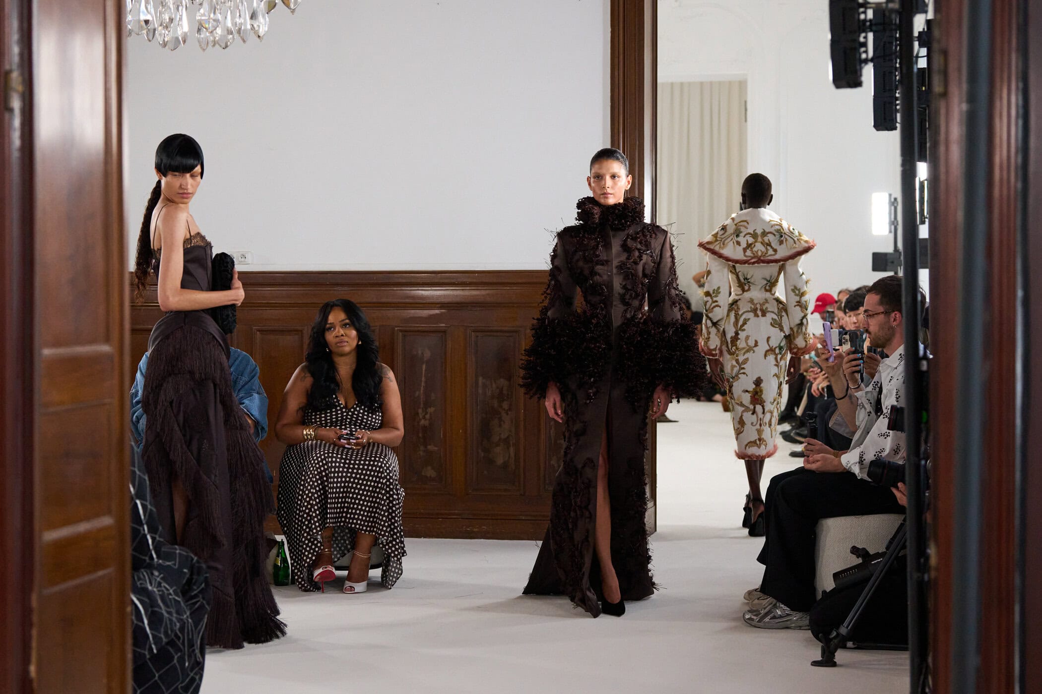 Ashi Studio Fall 2025 Couture Fashion Show Atmosphere