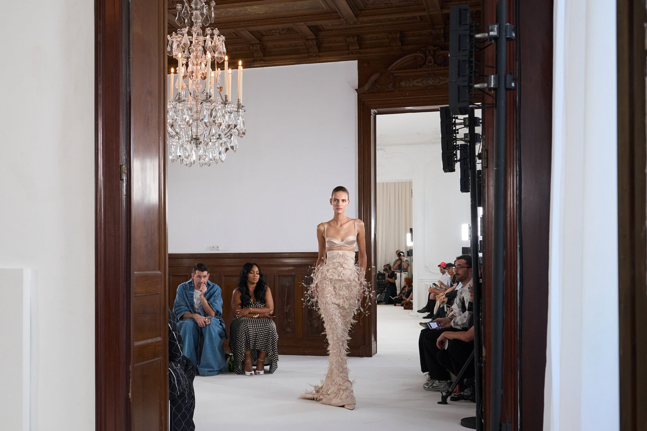 Ashi Studio Fall 2025 Couture Fashion Show Atmosphere