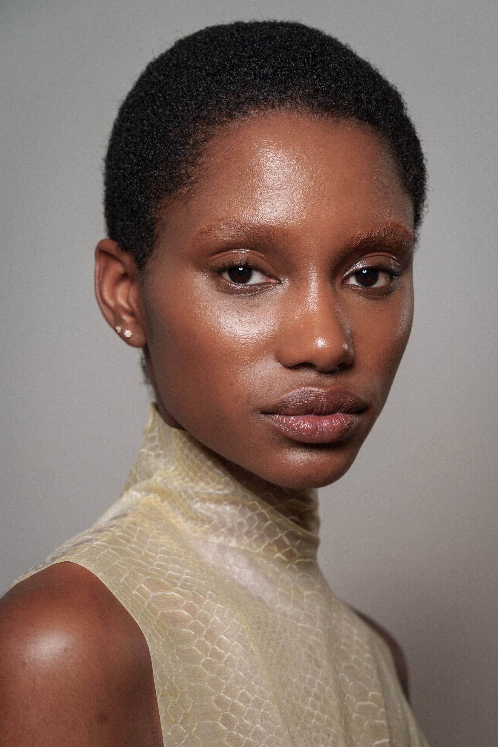 Ashi Studio Fall 2025 Couture Fashion Show Backstage