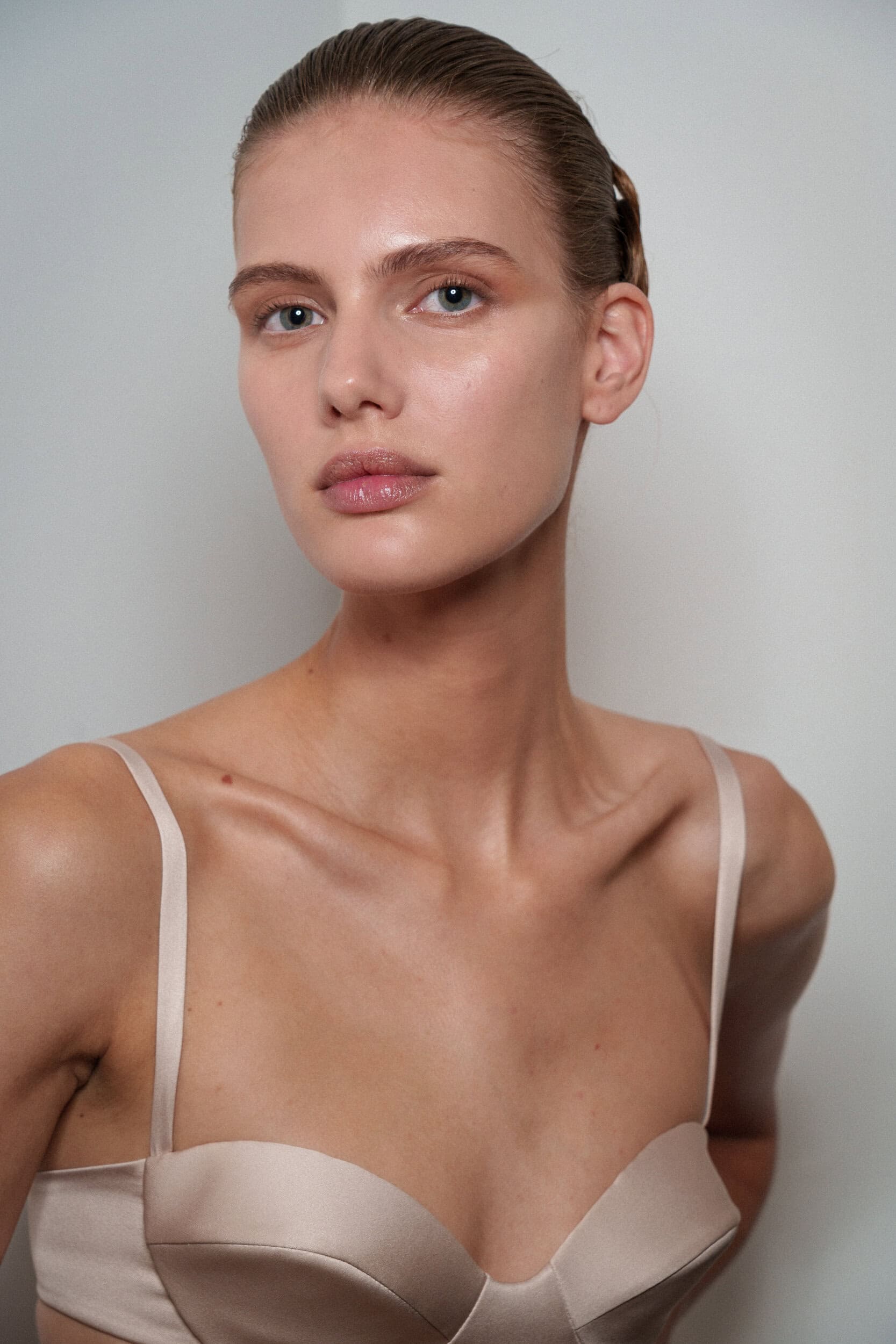 Ashi Studio Fall 2025 Couture Fashion Show Backstage