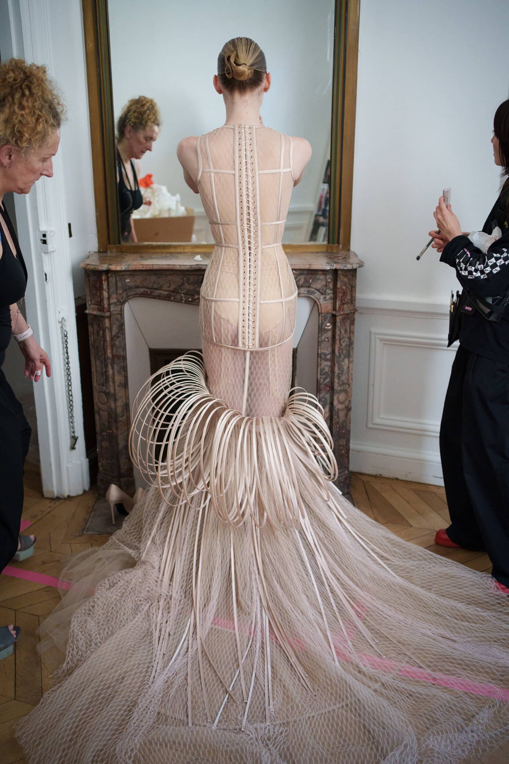 Ashi Studio Fall 2025 Couture Fashion Show Backstage