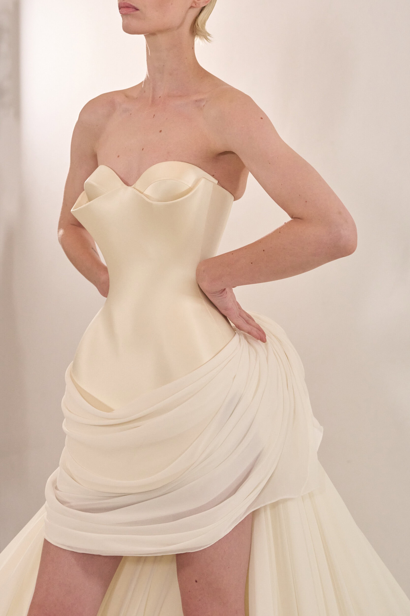 Ashi Studio Fall 2025 Couture Fashion Show Details