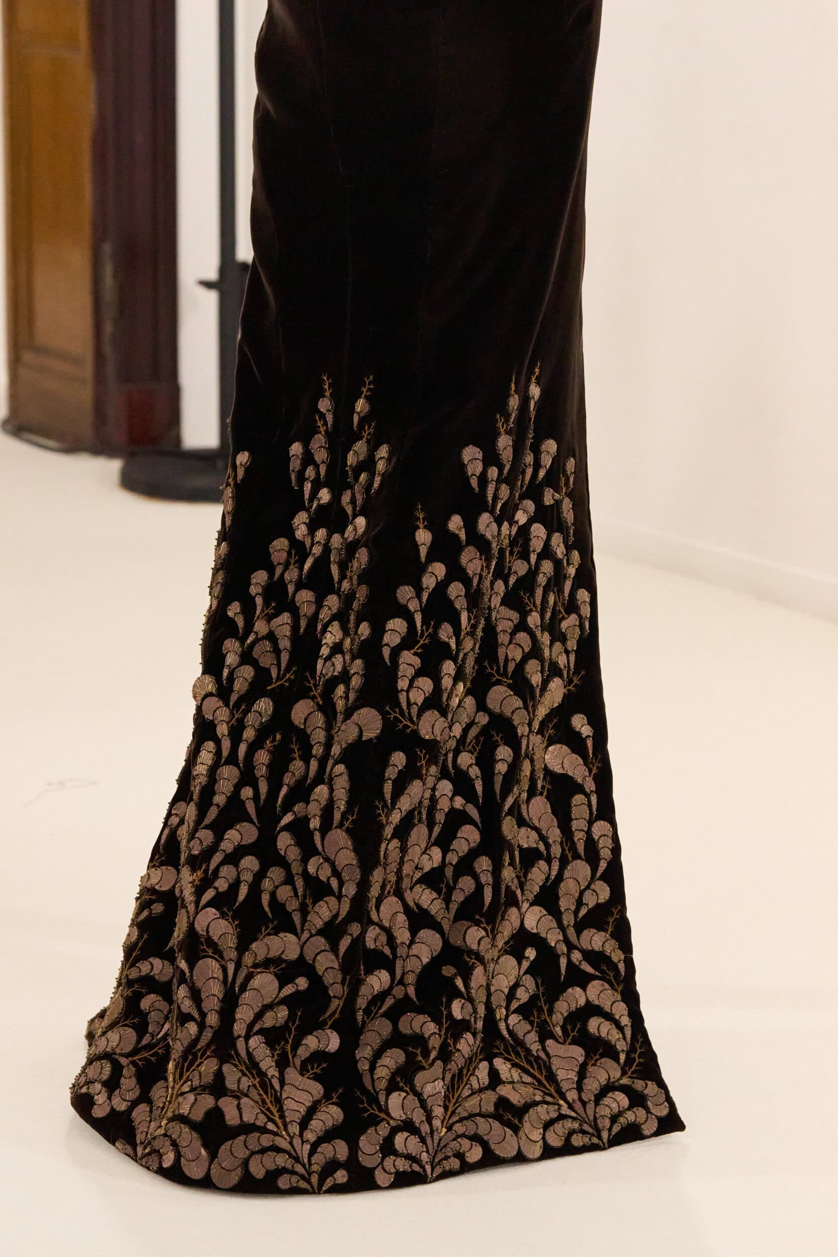 Ashi Studio Fall 2025 Couture Fashion Show Details