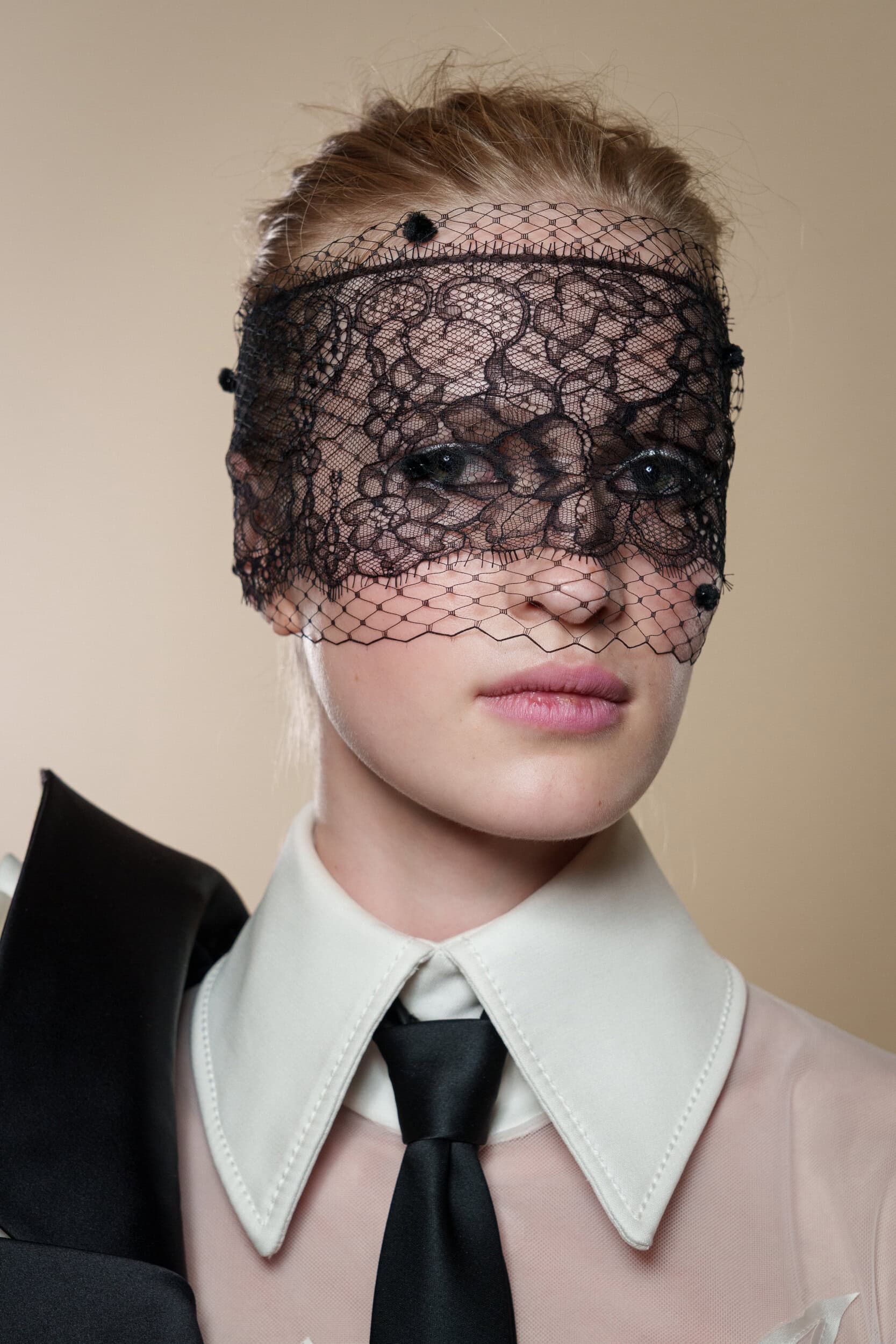Georges Chakra Fall 2025 Couture Fashion Show Backstage