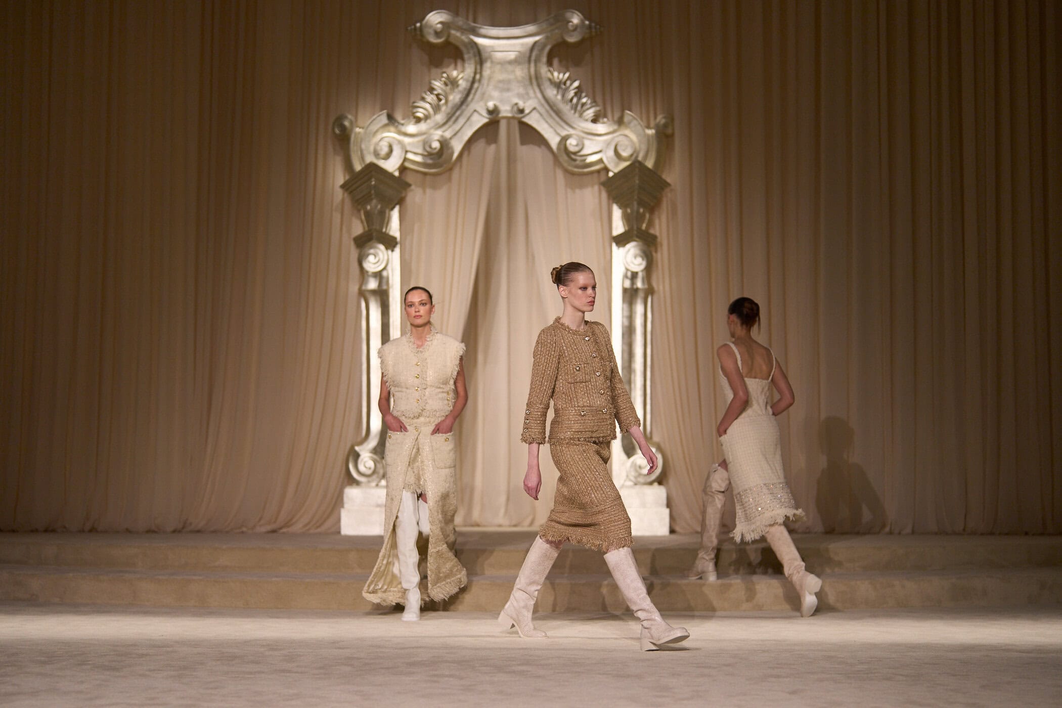 Chanel Spring 2026 Couture Fashion Show Atmosphere
