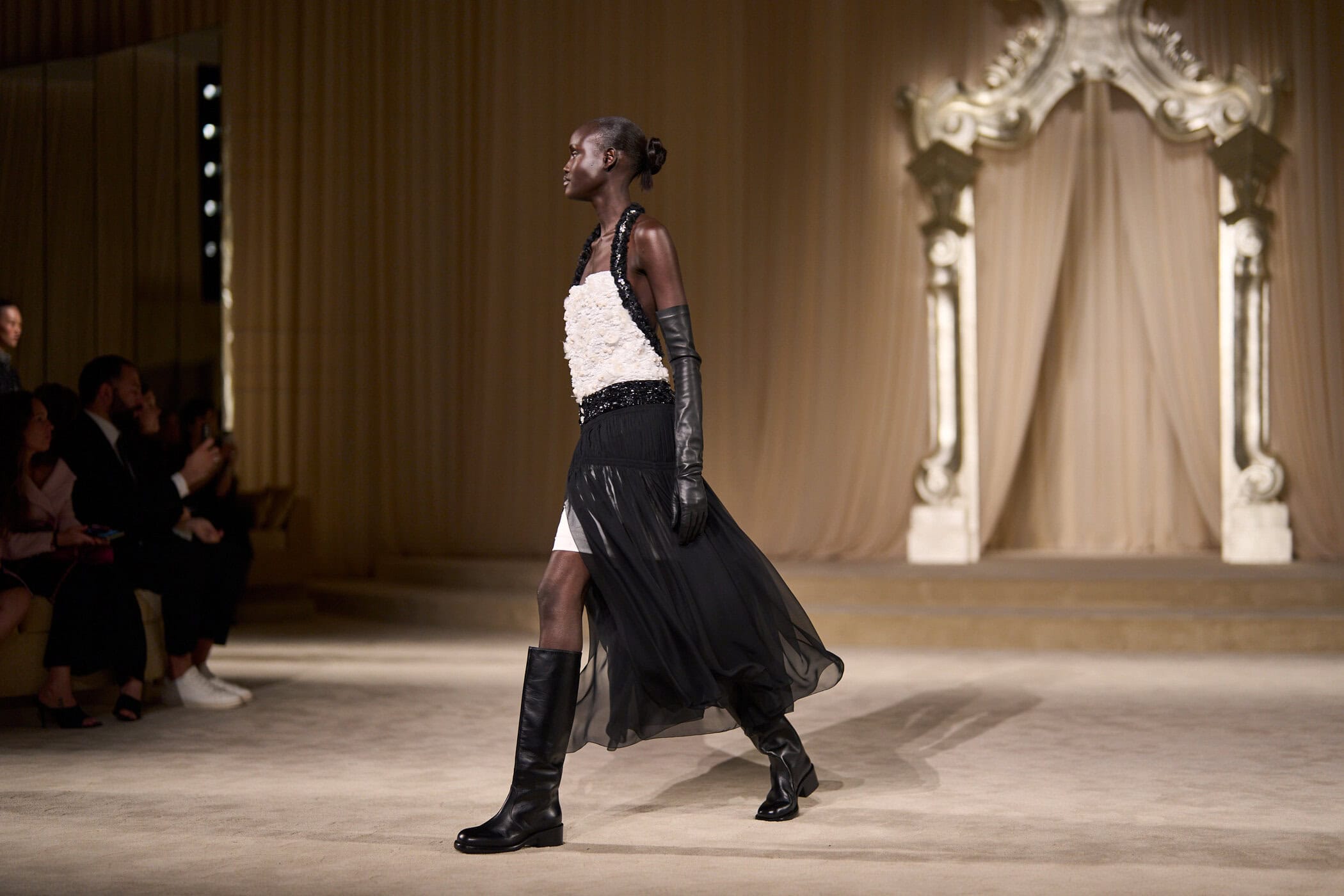 Chanel Spring 2026 Couture Fashion Show Atmosphere