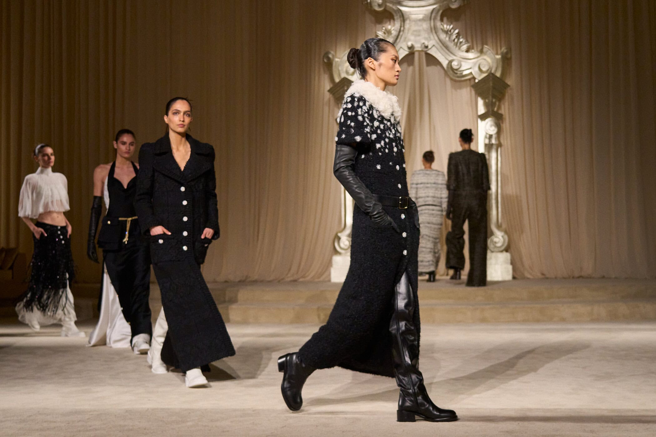 Chanel Spring 2026 Couture Fashion Show Atmosphere