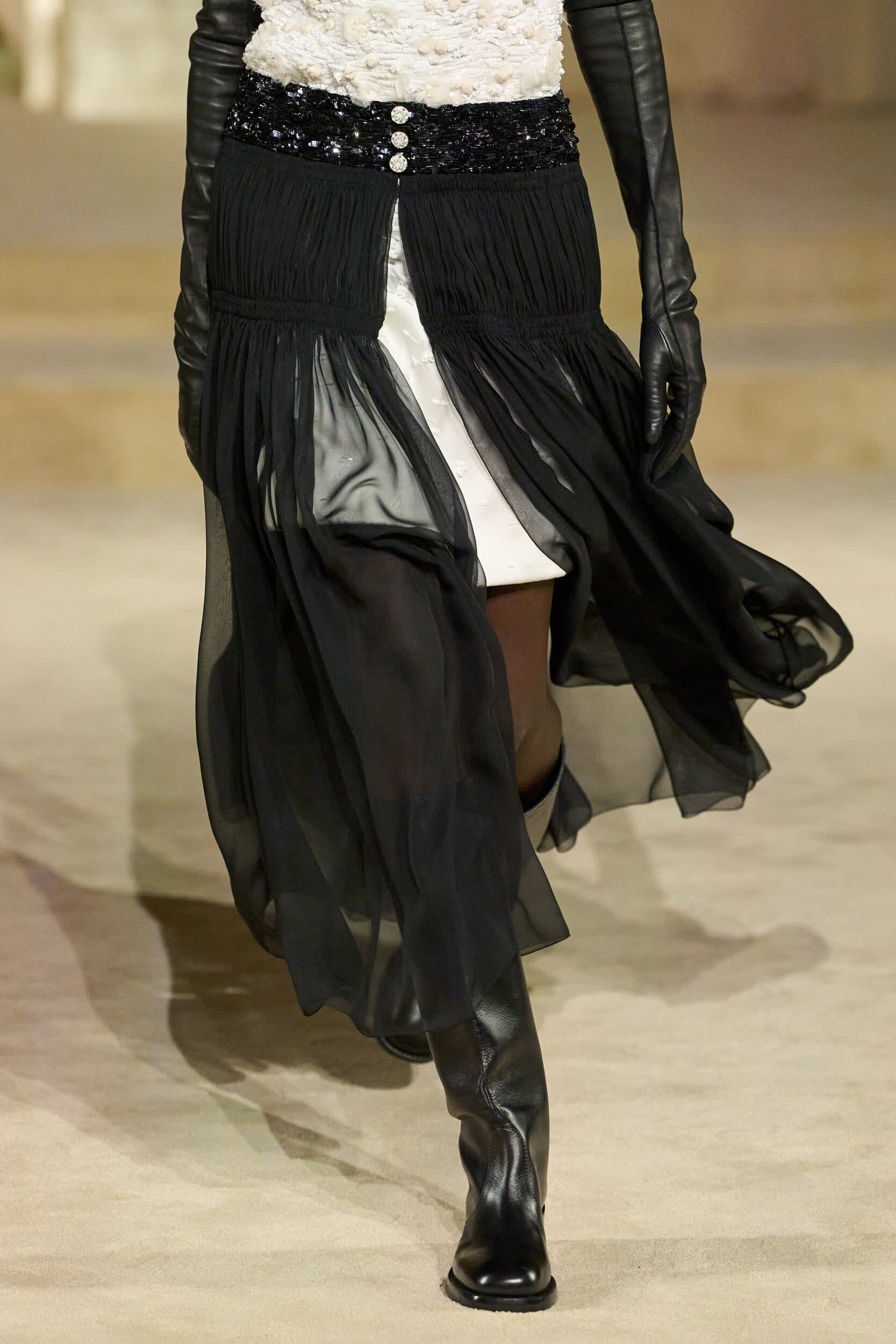 Chanel Spring 2026 Couture Fashion Show Details