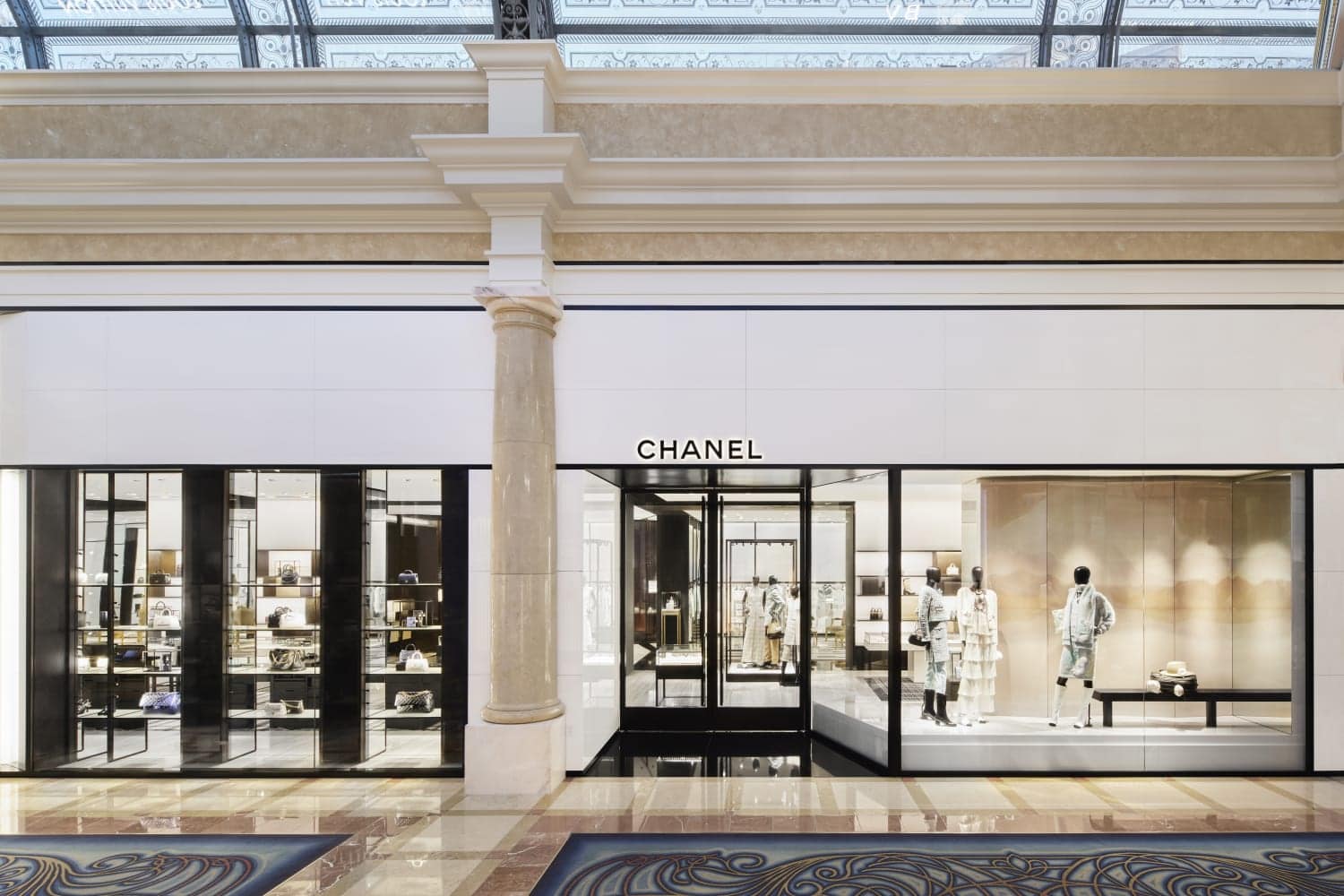 Chanel Reopens Boutique at Las Vegas