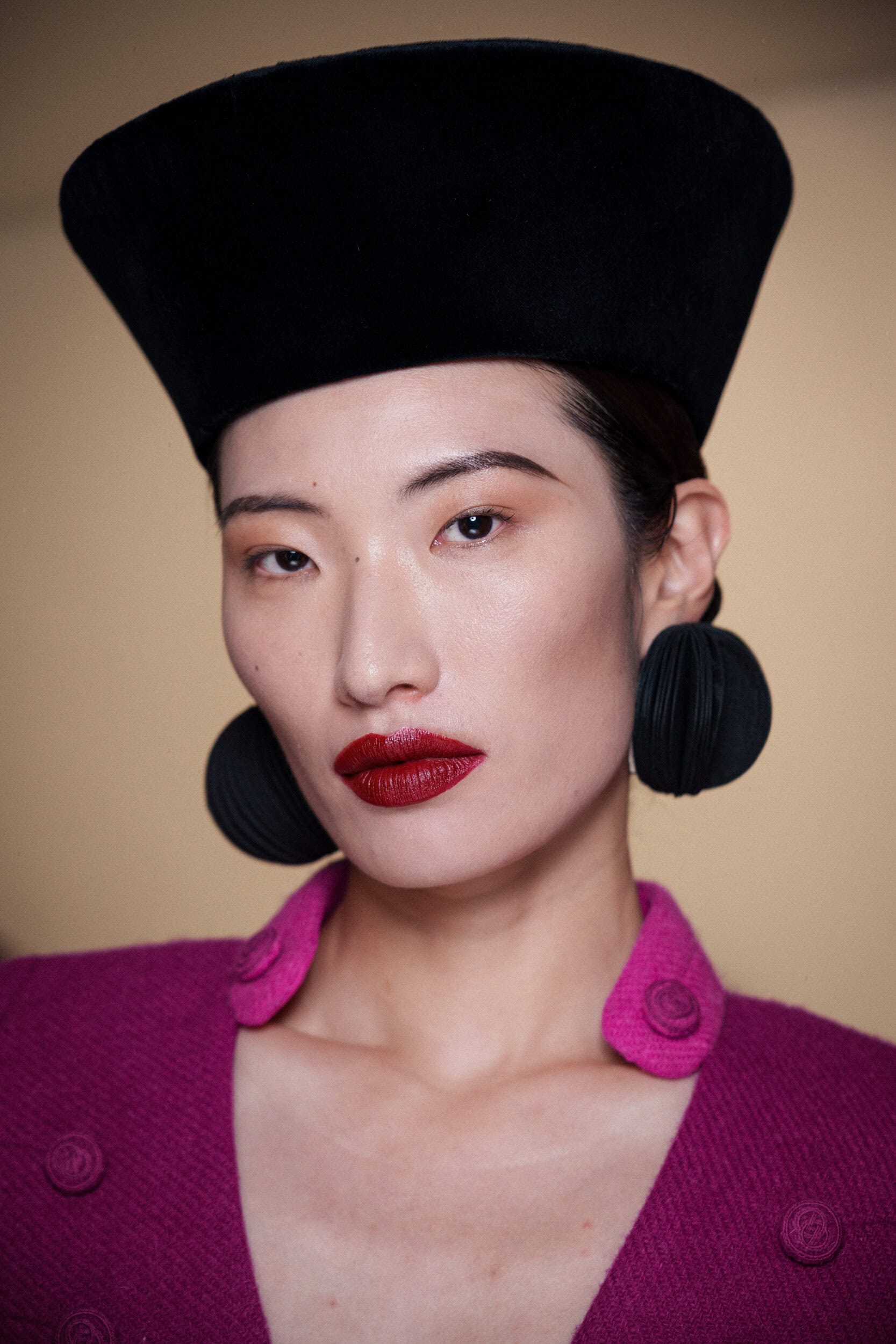 Chocheng Fall 2025 Couture Fashion Show Backstage