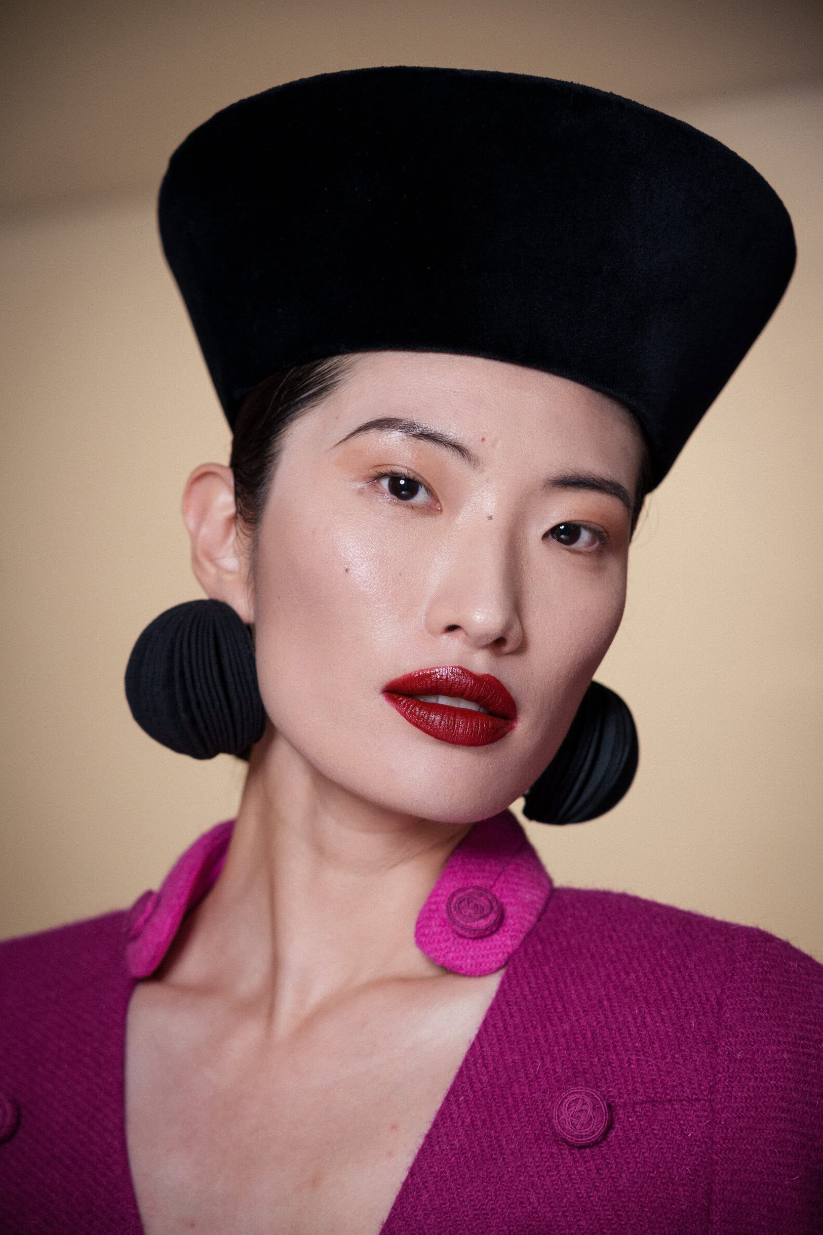 Chocheng Fall 2025 Couture Fashion Show Backstage