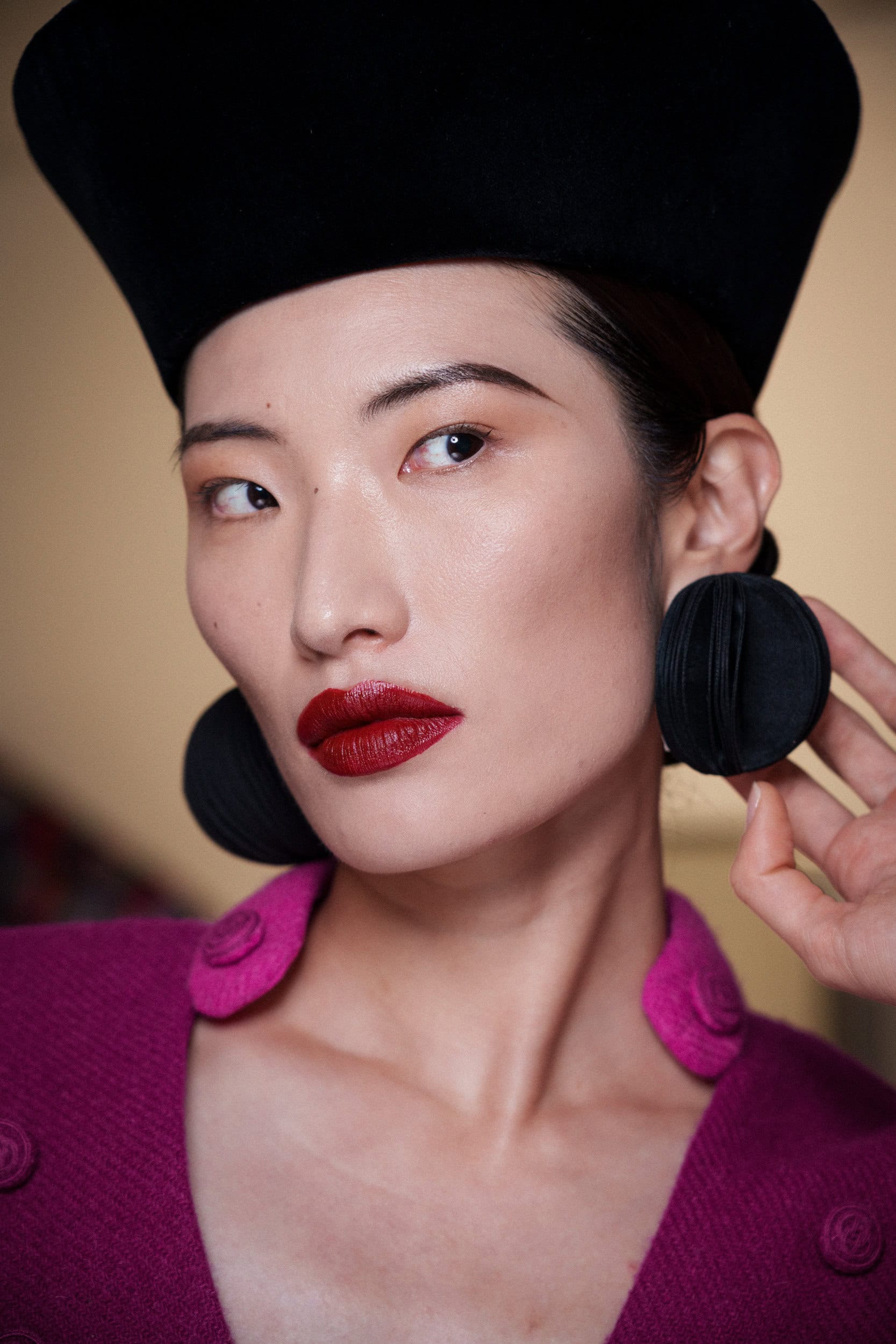 Chocheng Fall 2025 Couture Fashion Show Backstage