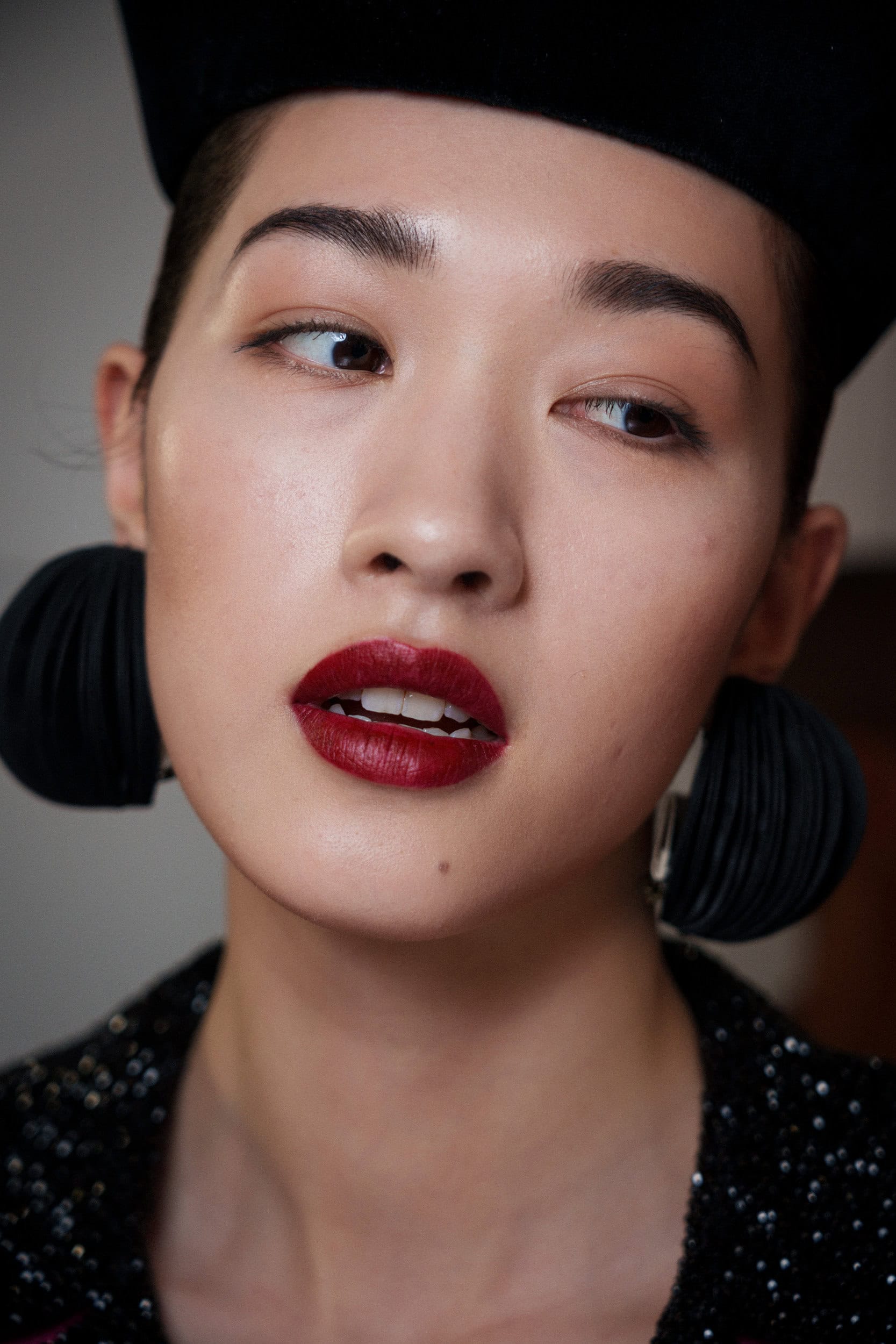 Chocheng Fall 2025 Couture Fashion Show Backstage