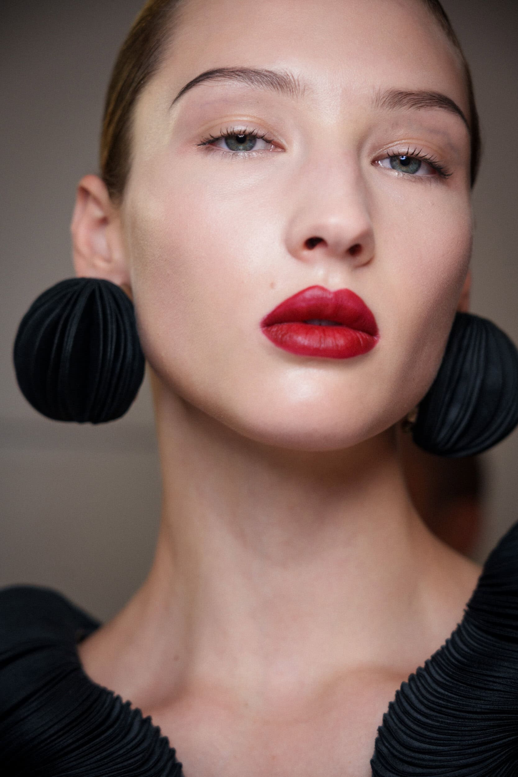 Chocheng Fall 2025 Couture Fashion Show Backstage