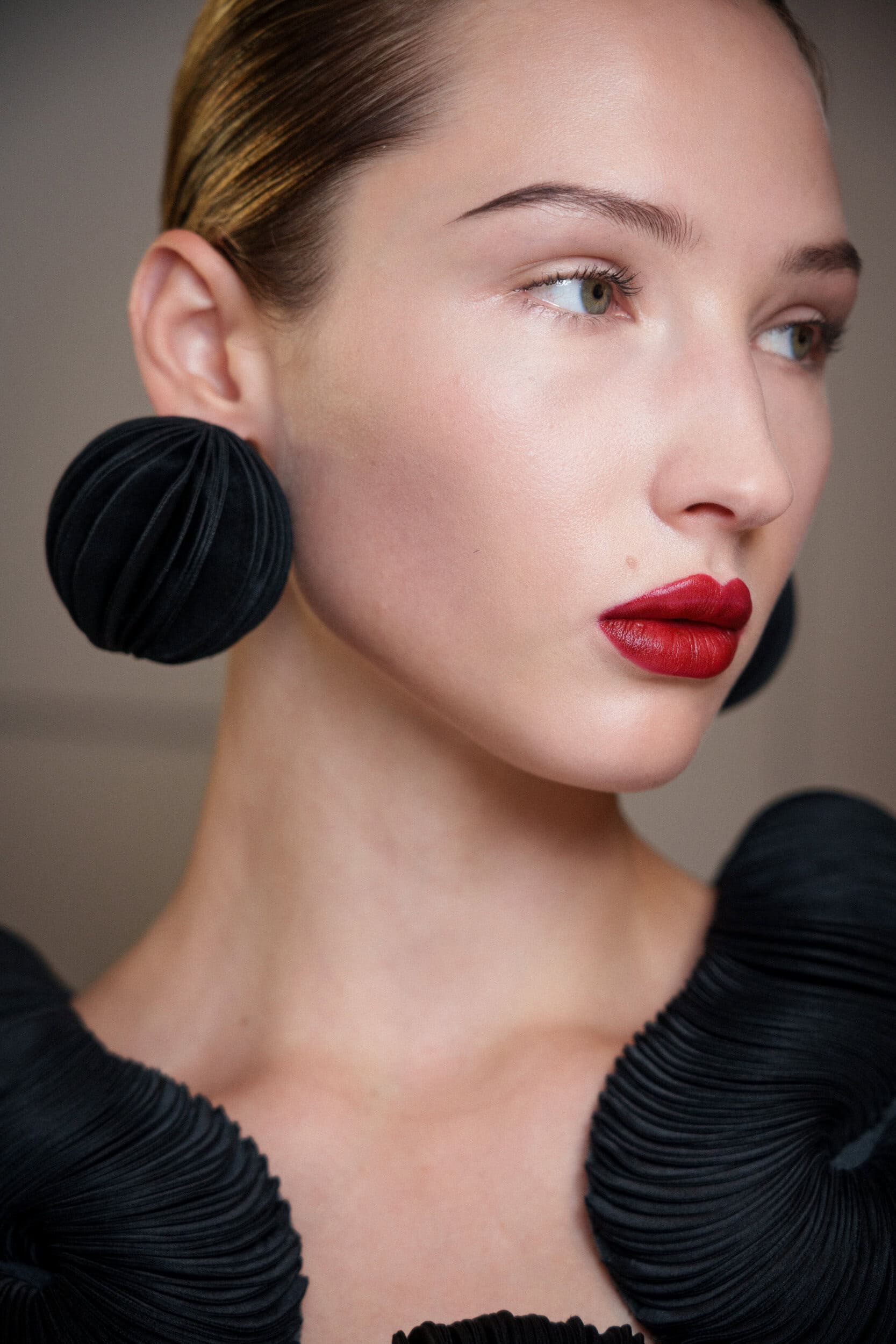 Chocheng Fall 2025 Couture Fashion Show Backstage