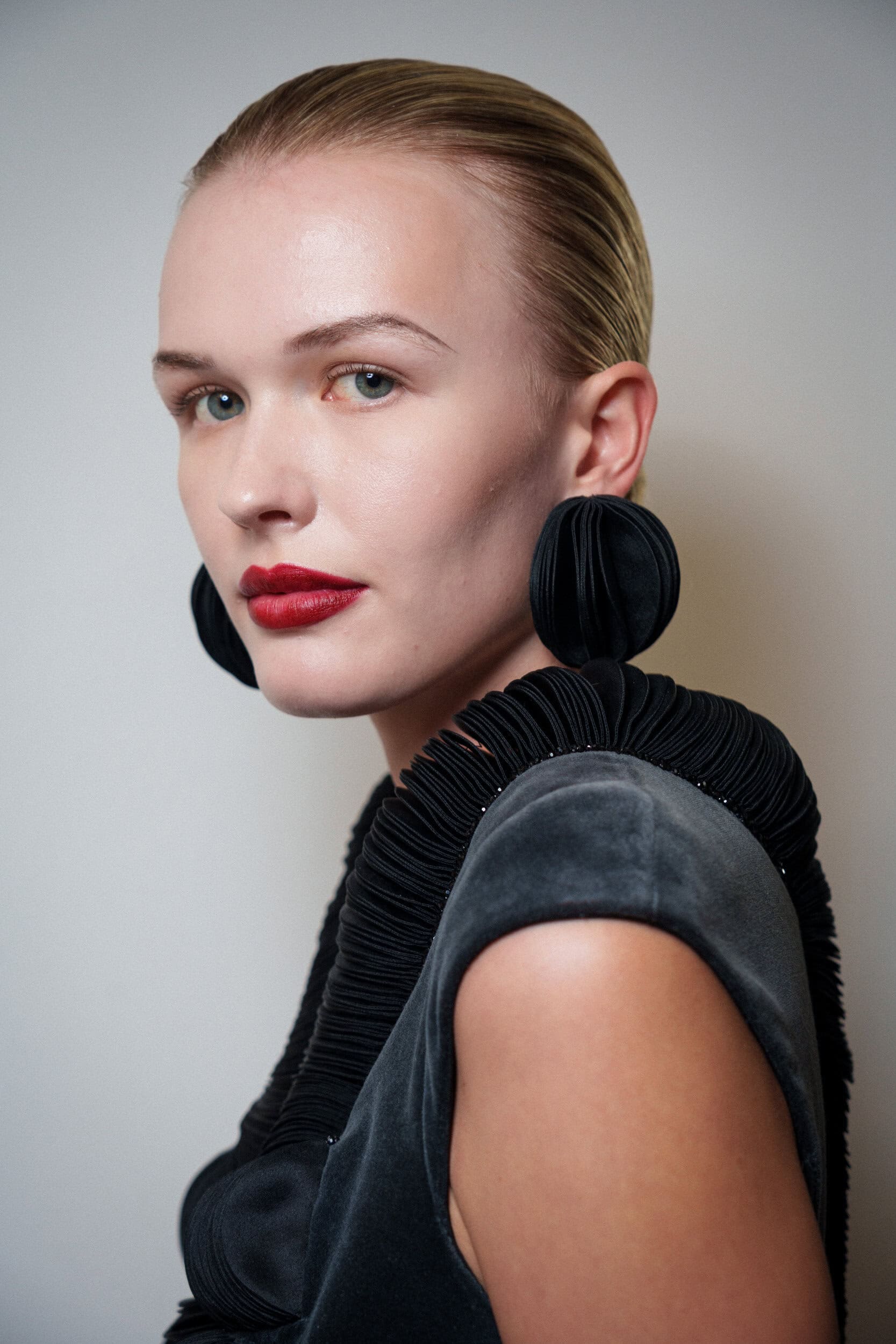 Chocheng Fall 2025 Couture Fashion Show Backstage