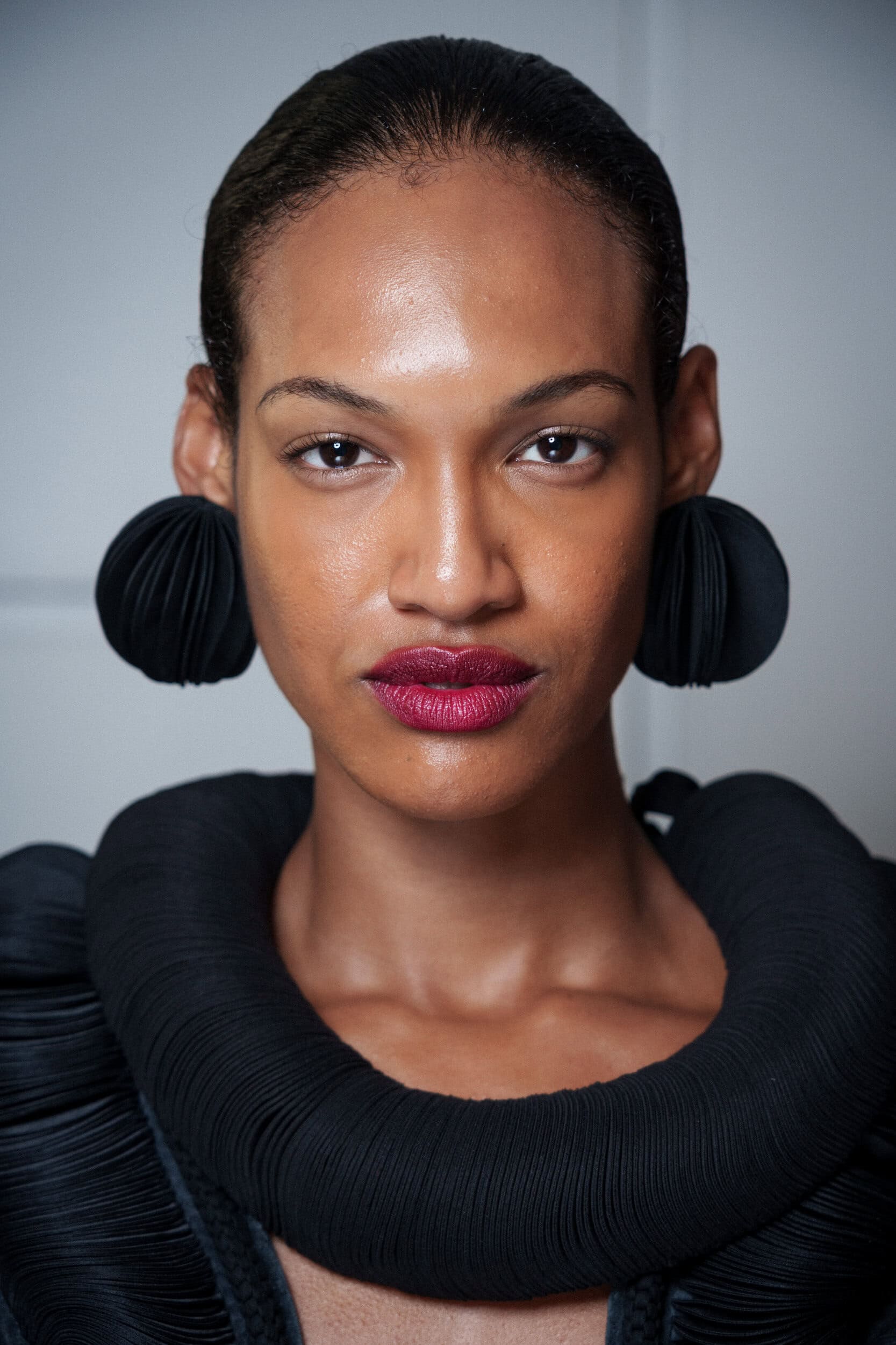 Chocheng Fall 2025 Couture Fashion Show Backstage