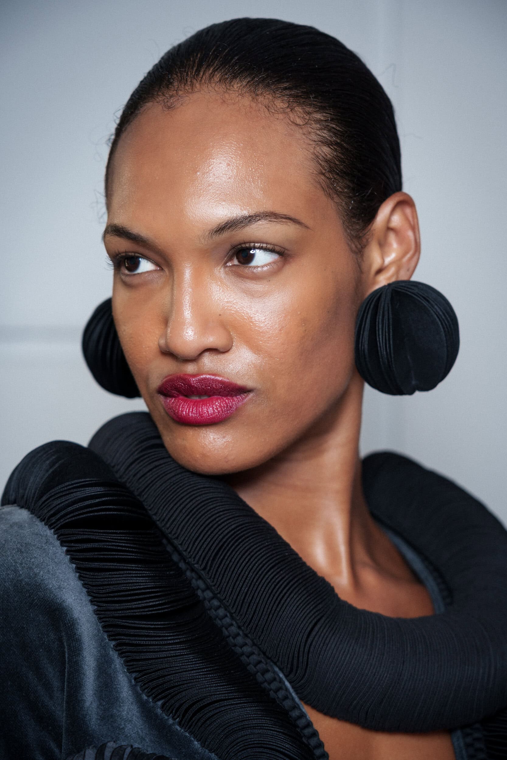 Chocheng Fall 2025 Couture Fashion Show Backstage