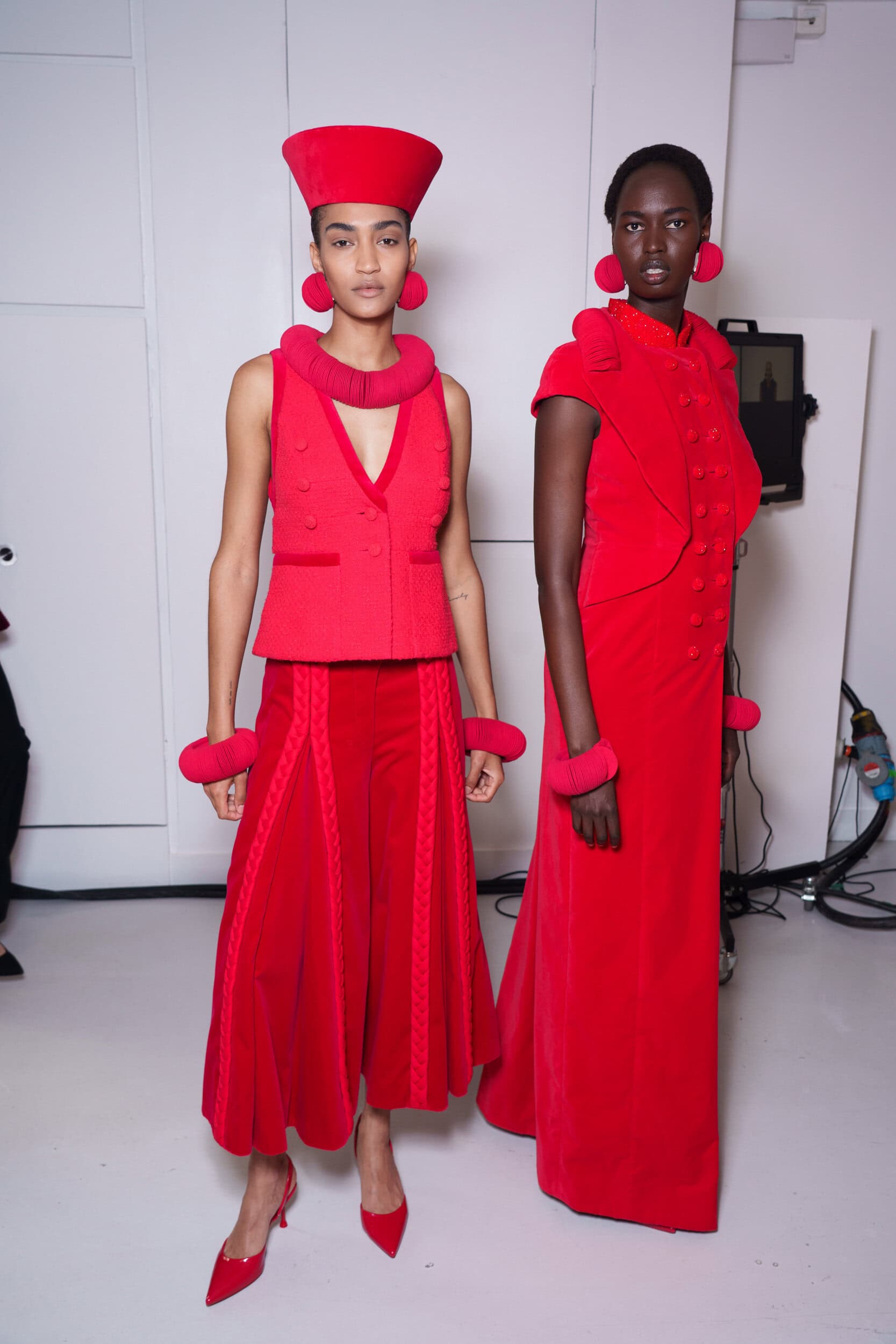 Chocheng Fall 2025 Couture Fashion Show Backstage