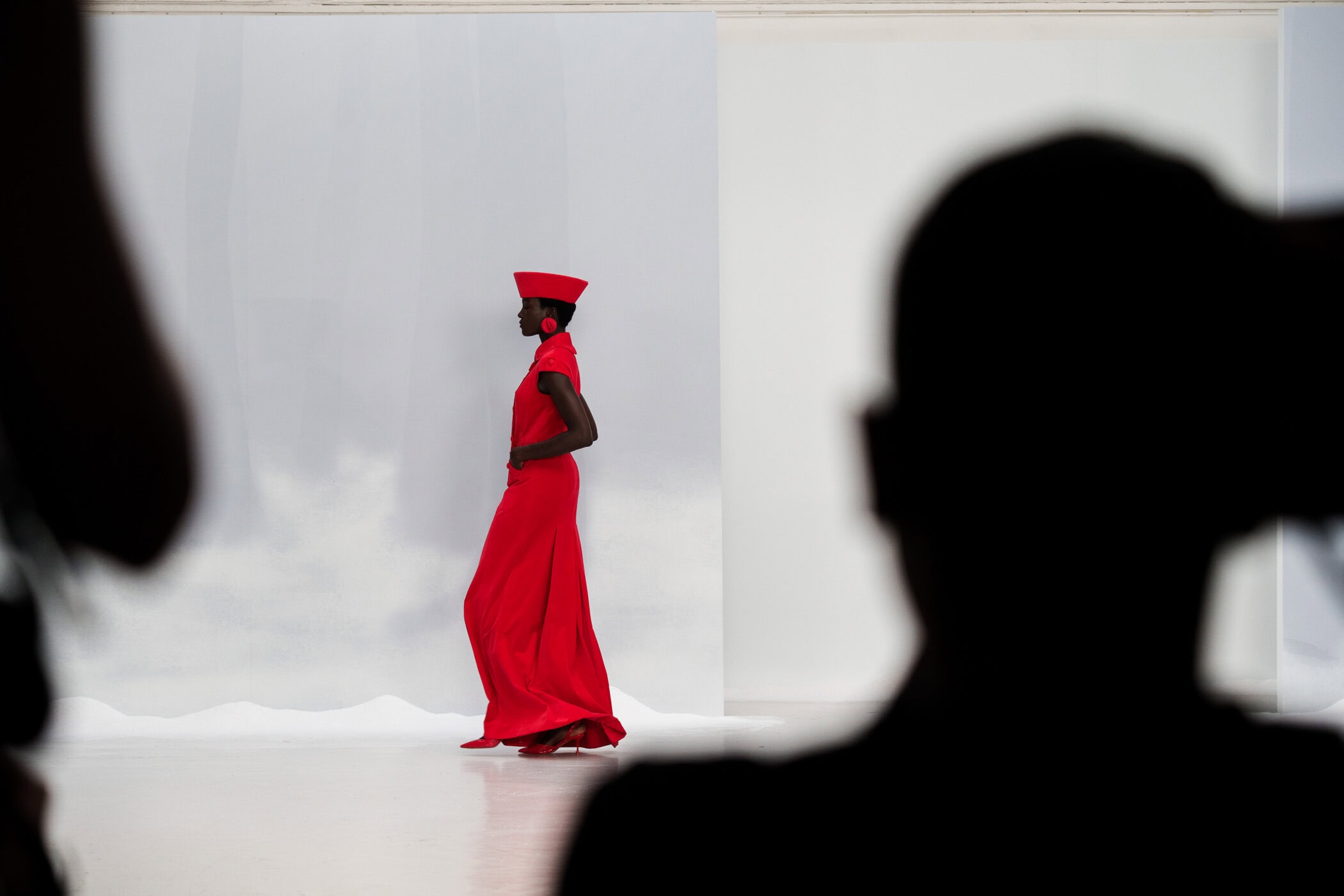 Chocheng Fall 2025 Couture Fashion Show Backstage