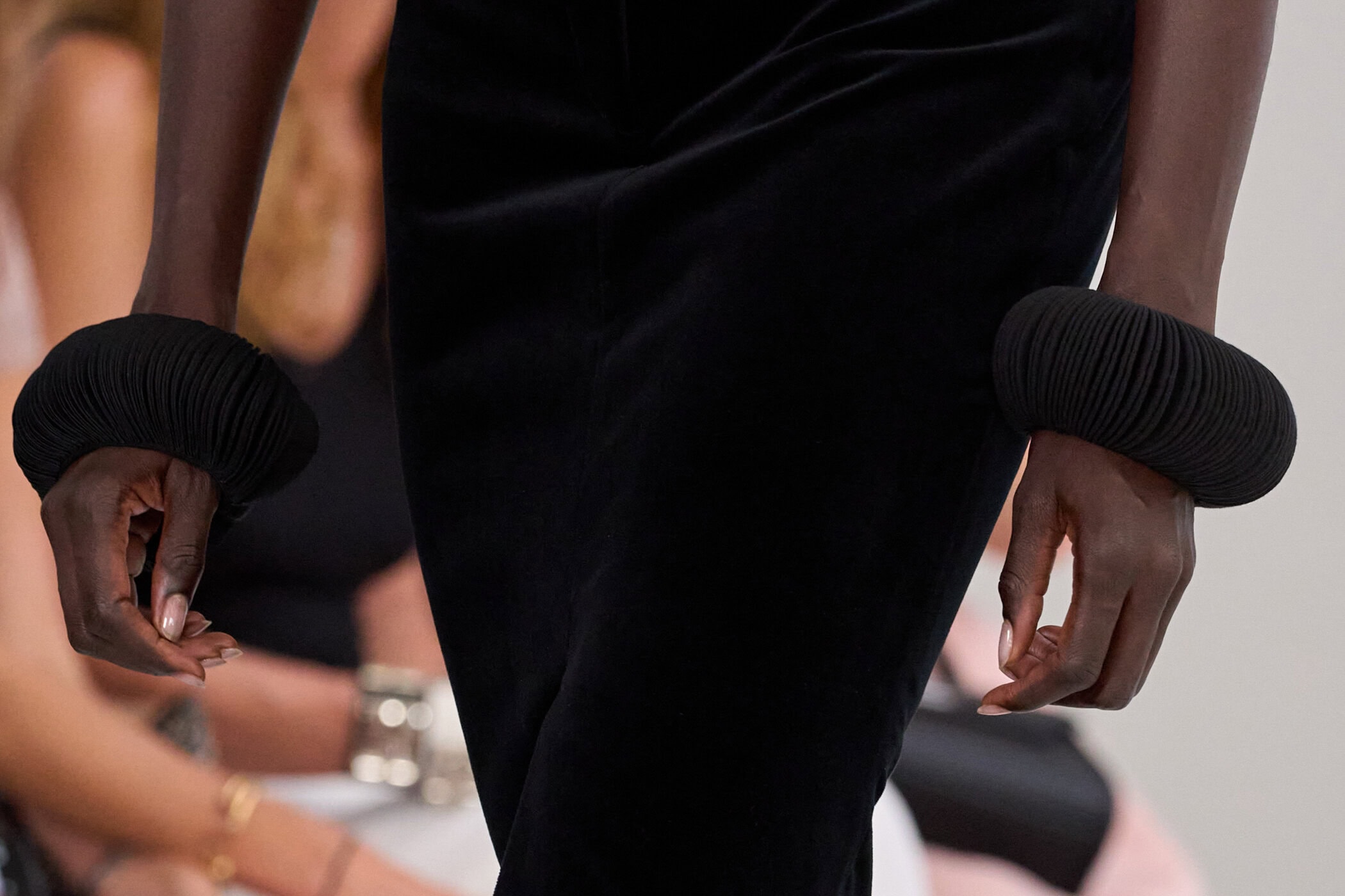 Chocheng Fall 2025 Couture Fashion Show Details
