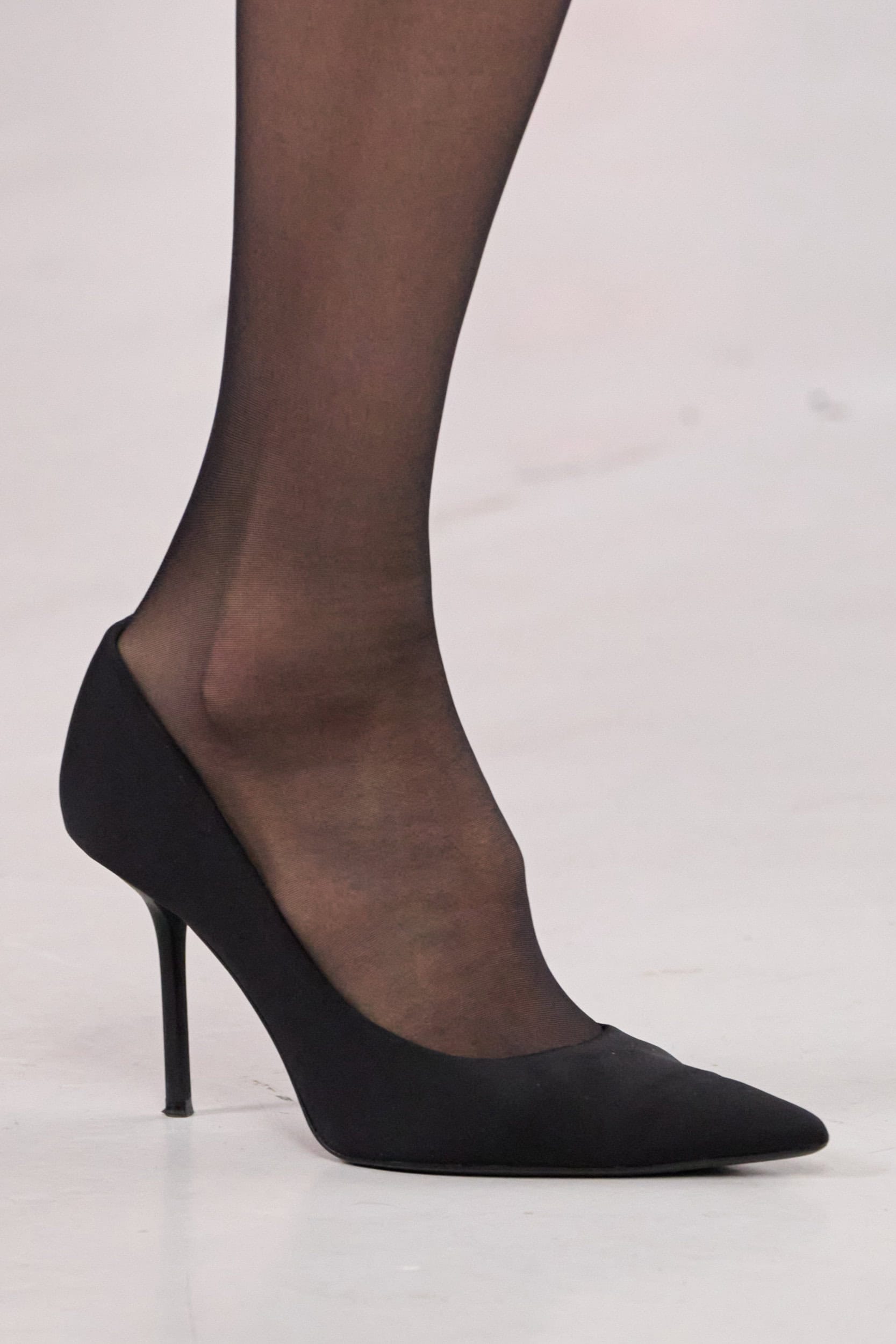Chocheng Fall 2025 Couture Fashion Show Details
