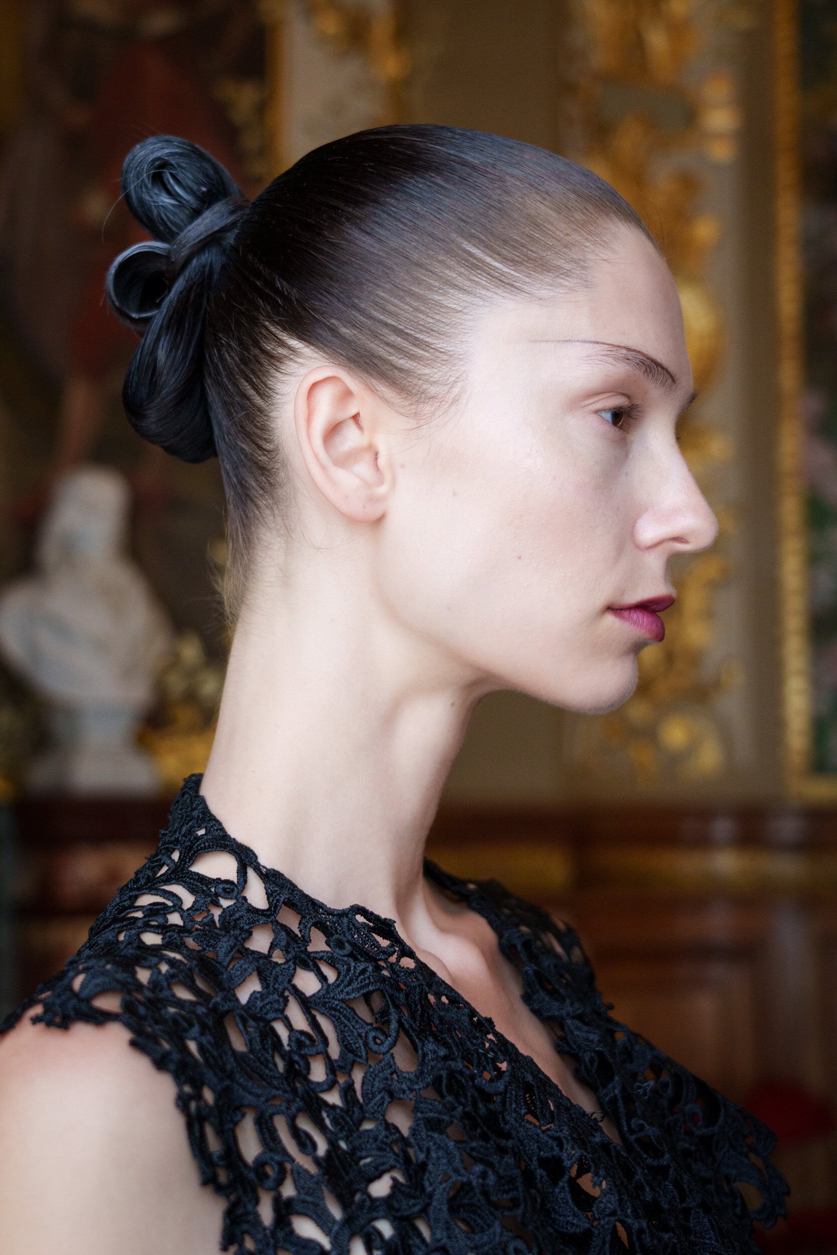 Peet Dullaert Fall 2025 Couture Fashion Show Backstage
