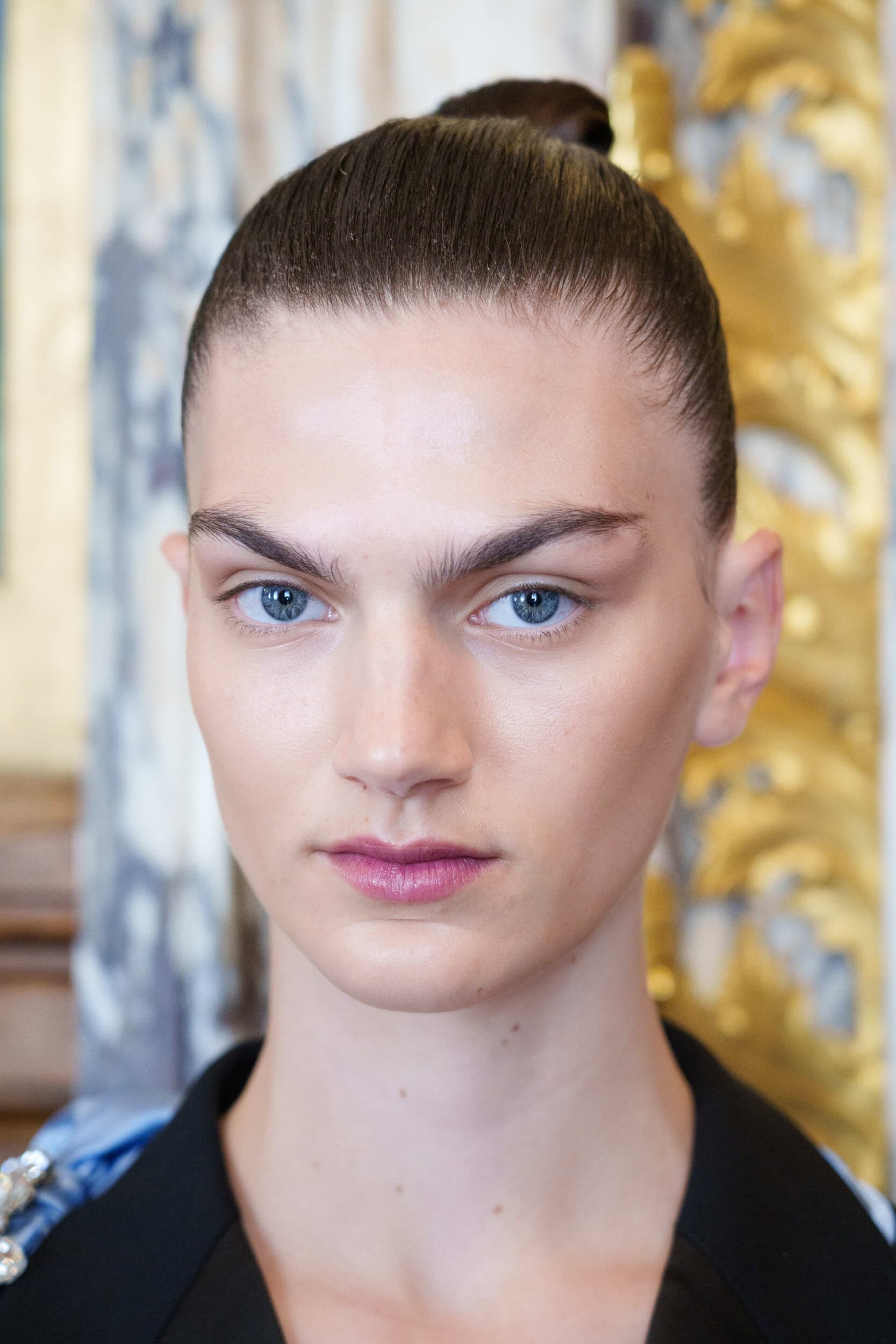 Peet Dullaert Fall 2025 Couture Fashion Show Backstage