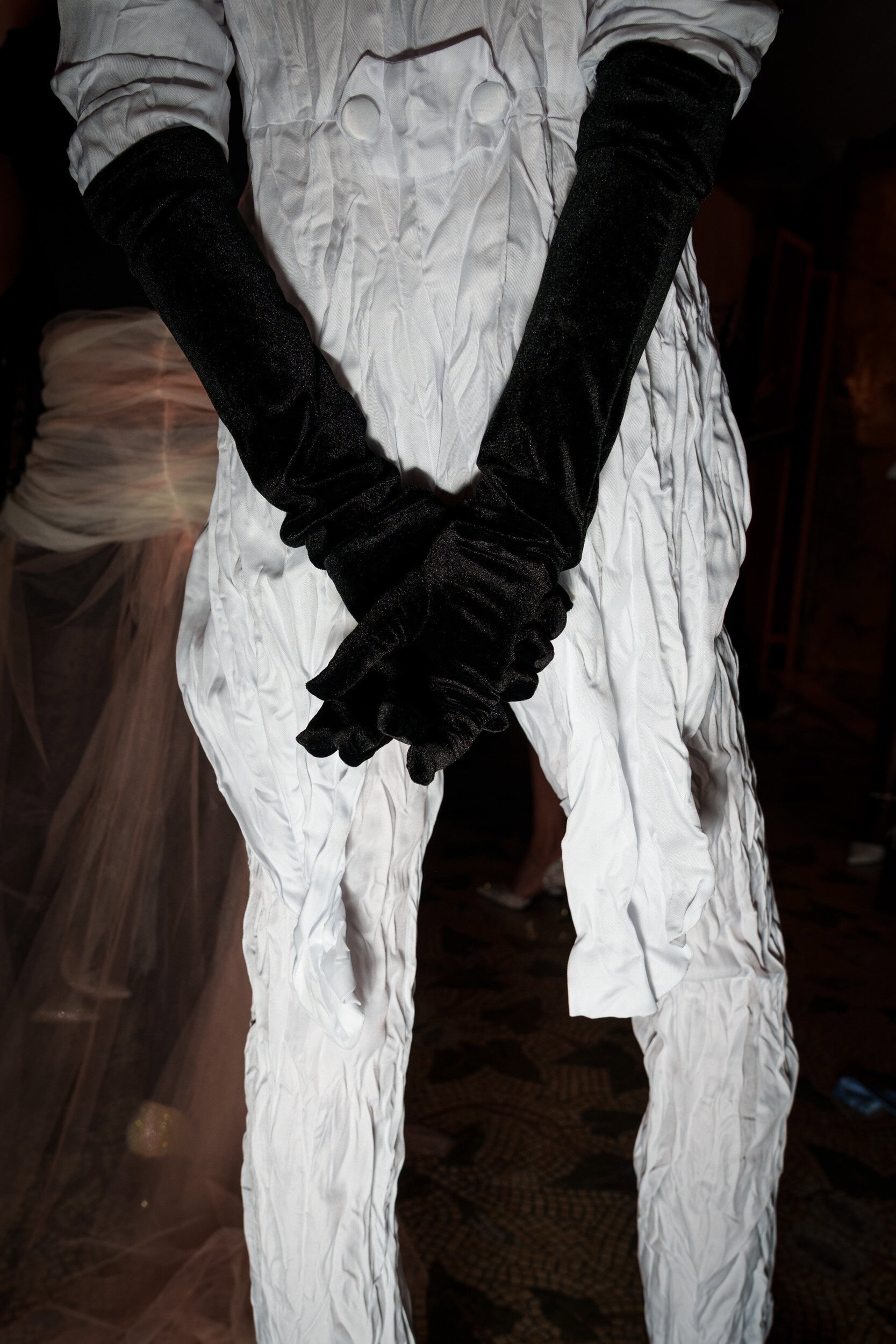 Peet Dullaert Fall 2025 Couture Fashion Show Backstage