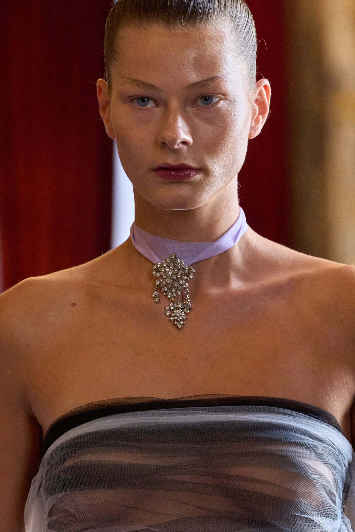 Peet Dullaert Fall 2025 Couture Fashion Show Details