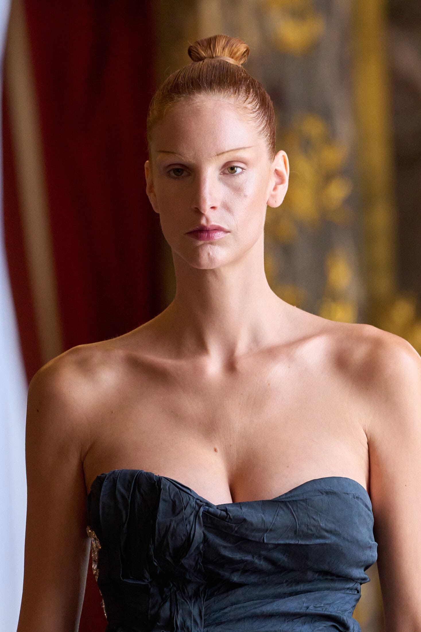 Peet Dullaert Fall 2025 Couture Fashion Show Details