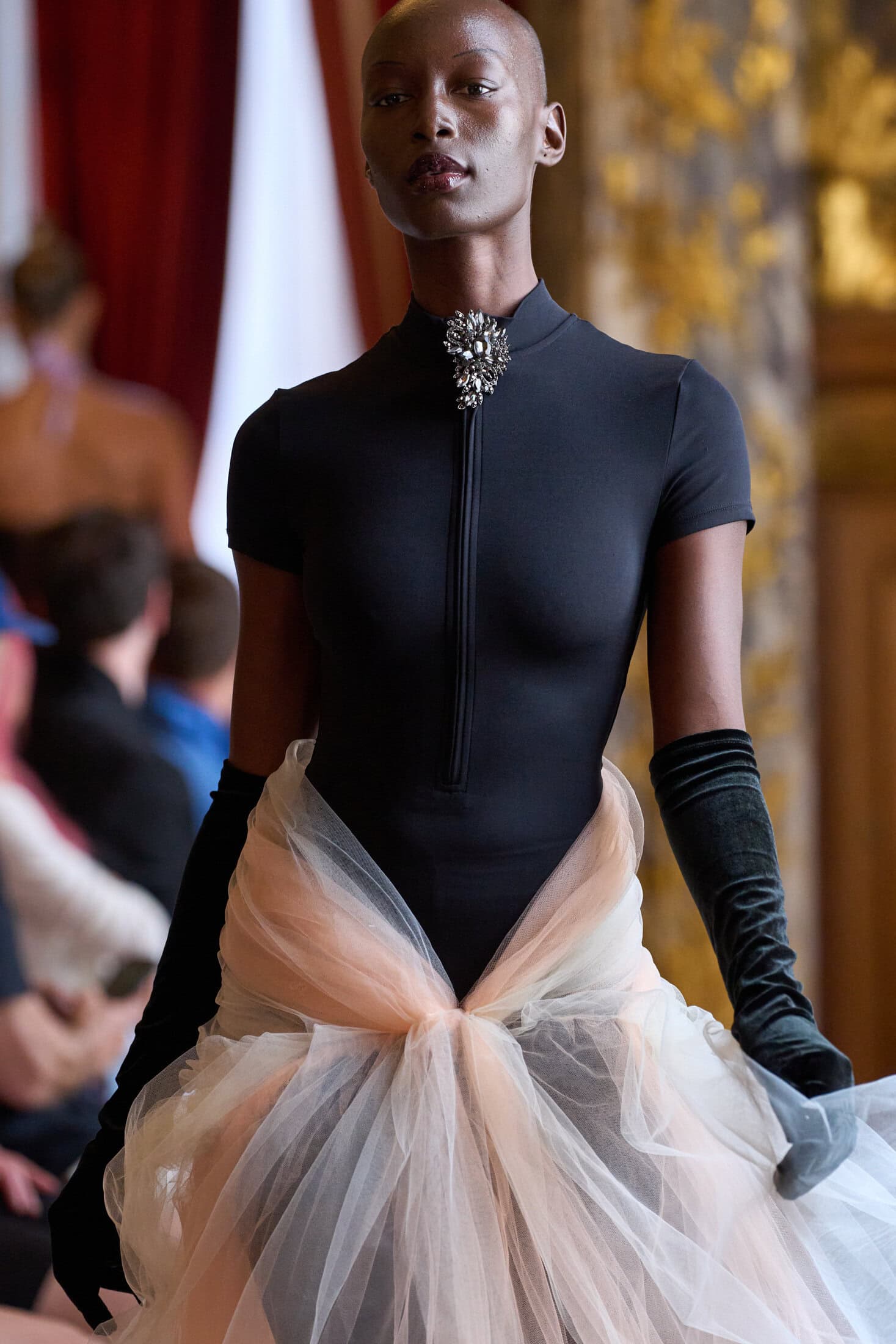Peet Dullaert Fall 2025 Couture Fashion Show Details