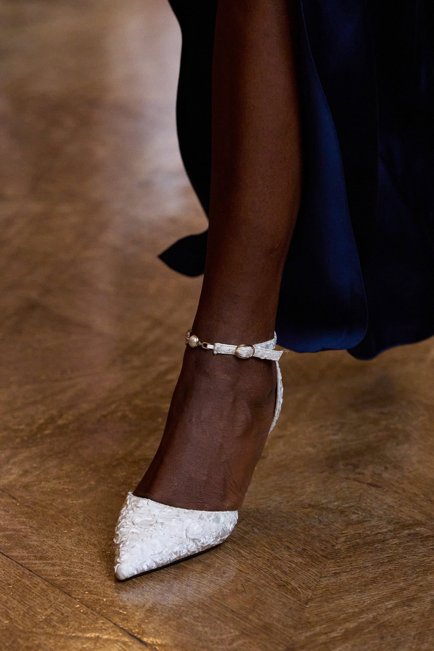 Peet Dullaert Fall 2025 Couture Fashion Show Details