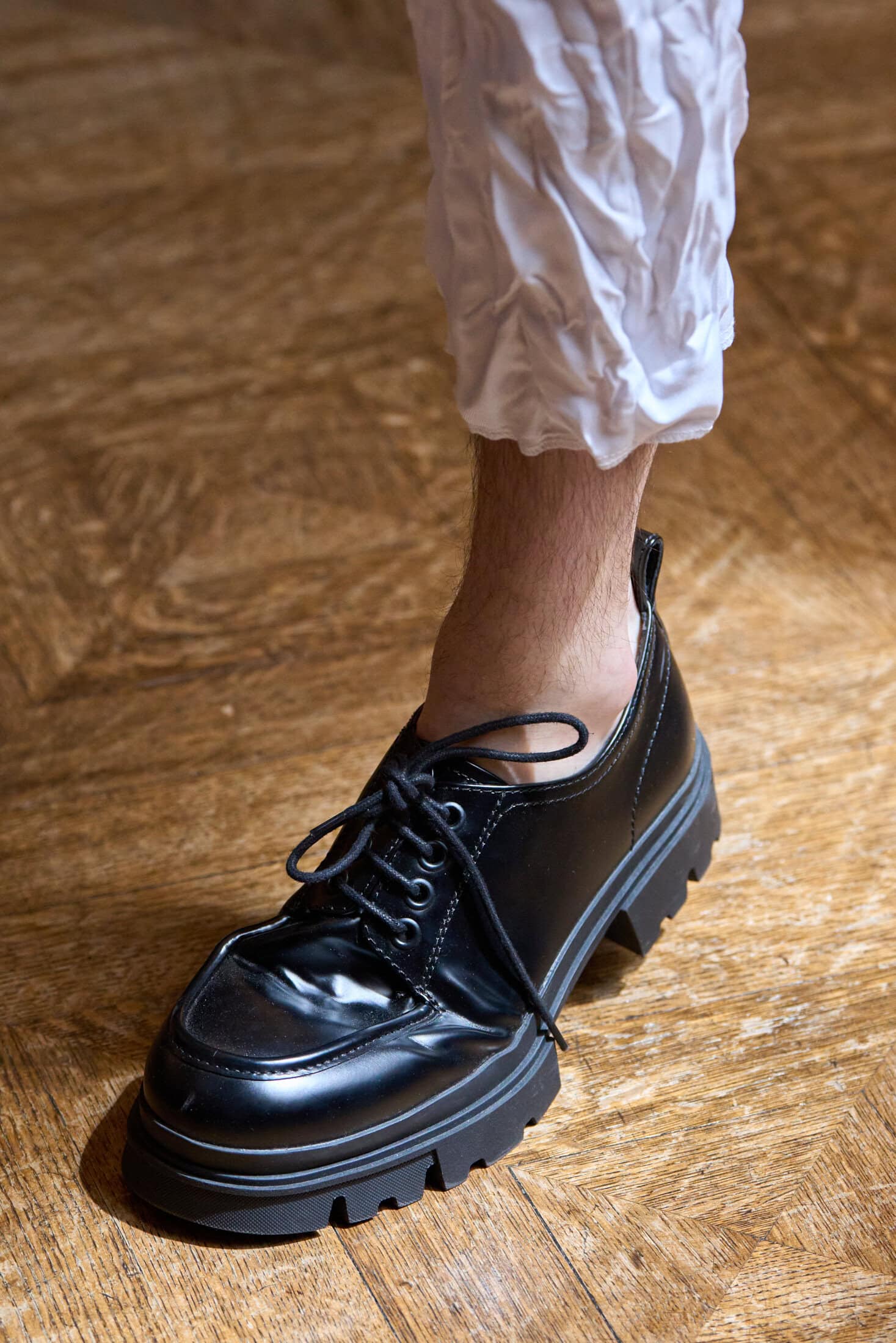 Peet Dullaert Fall 2025 Couture Fashion Show Details