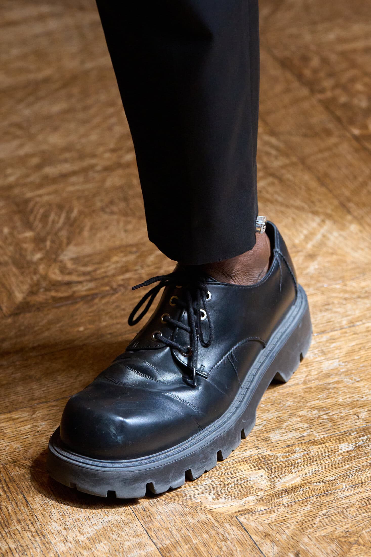 Peet Dullaert Fall 2025 Couture Fashion Show Details