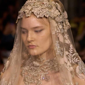 Elie Saab Fall 2025 Couture Fashion Show Details