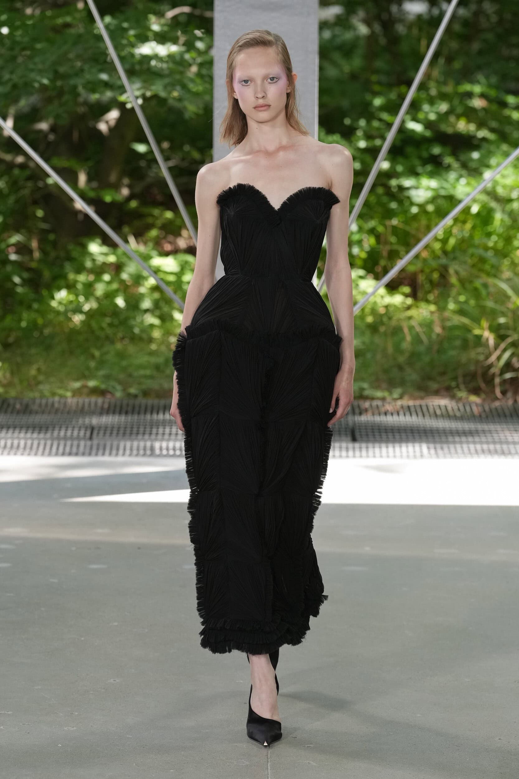 Ardazaei Fall 2025 Couture Fashion Show