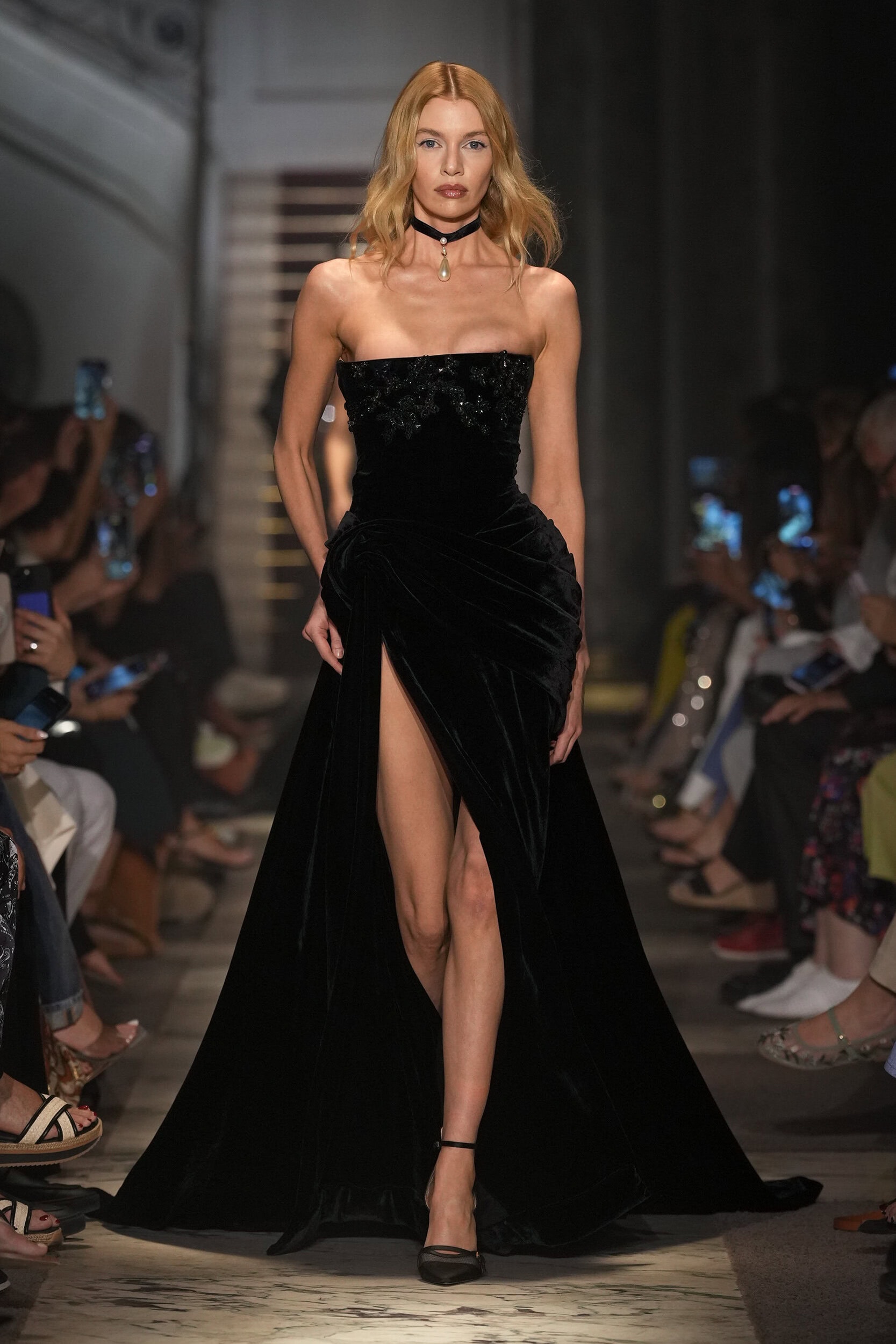 Elie Saab Fall 2025 Couture Fashion Show