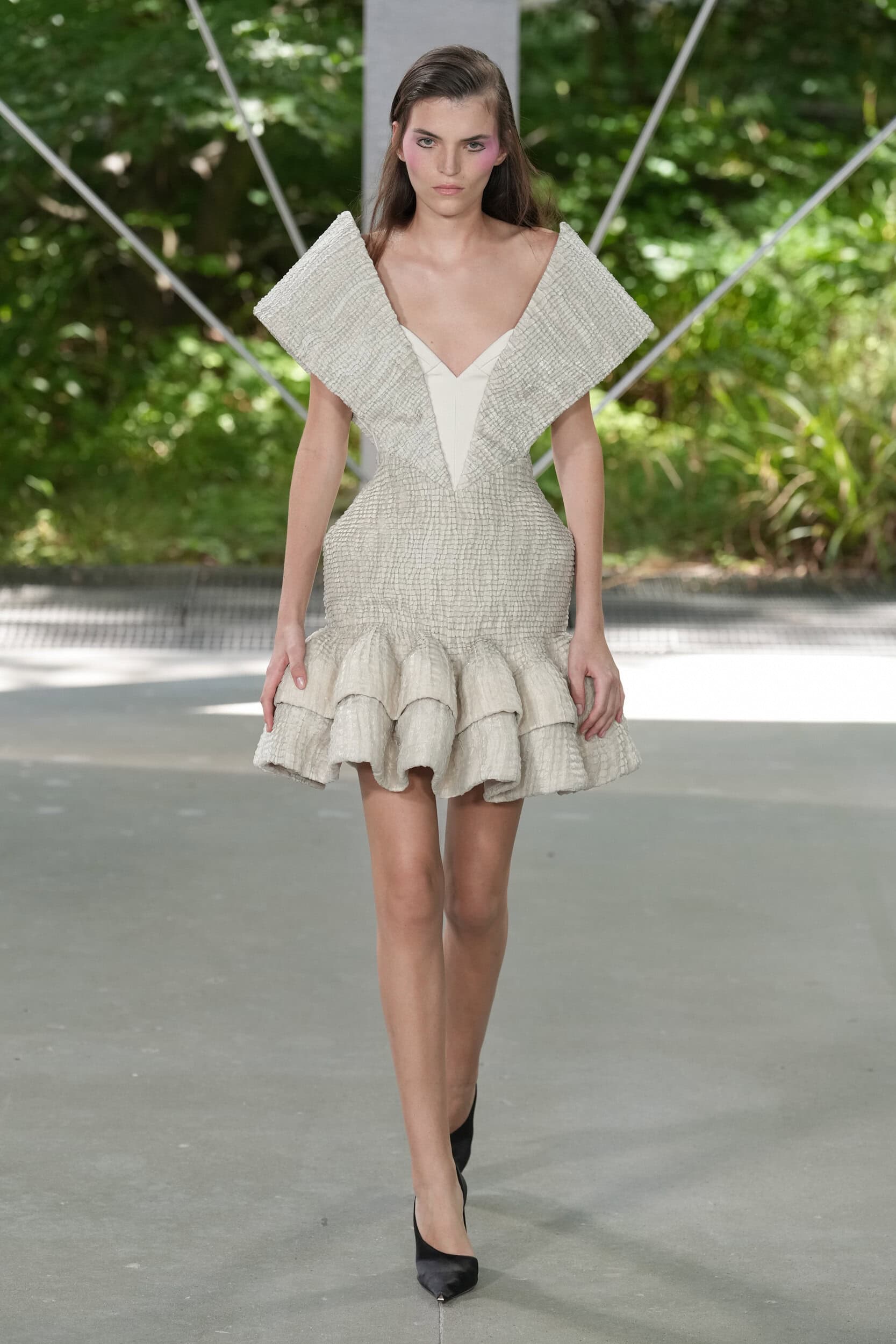 Ardazaei Fall 2025 Couture Fashion Show