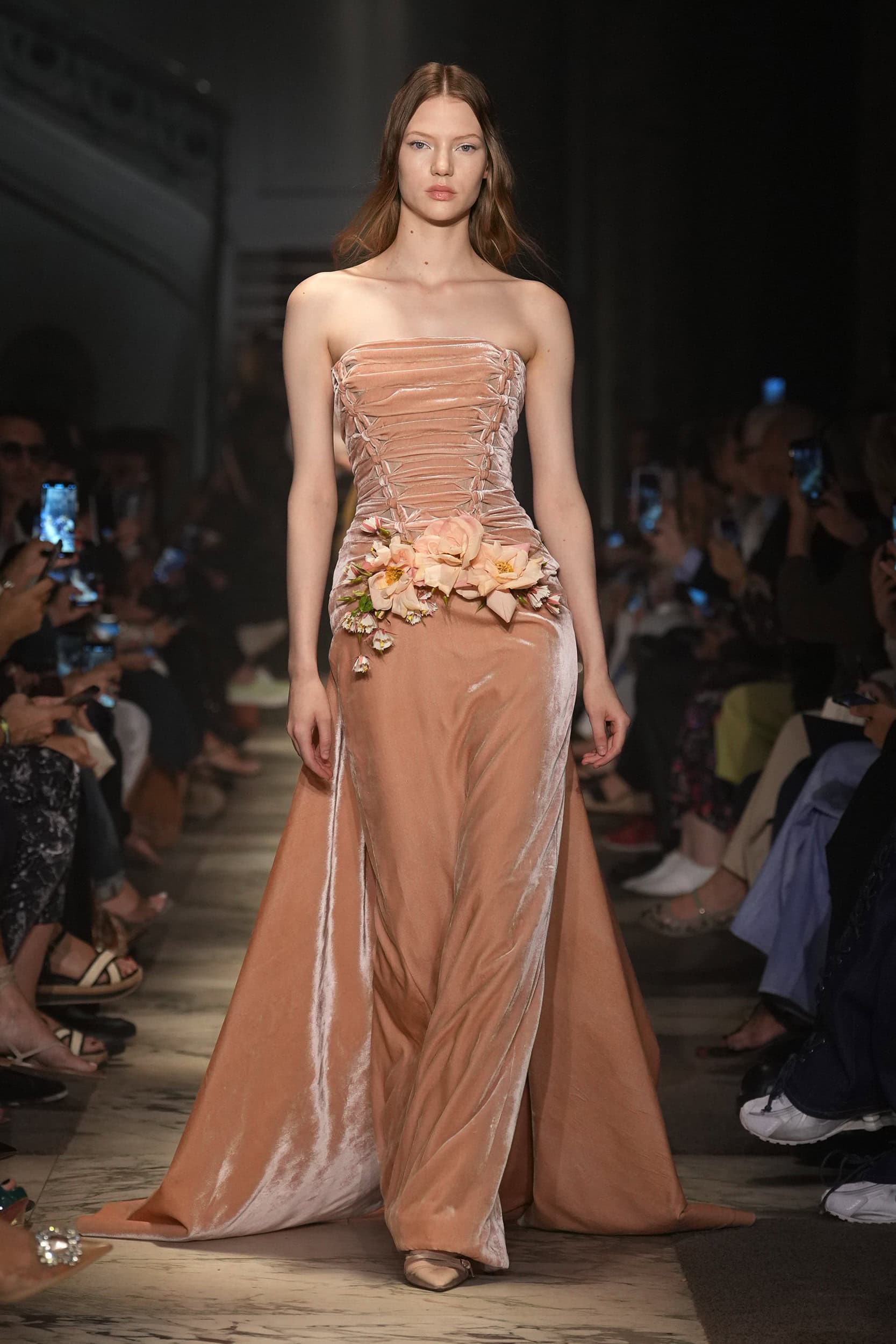 Elie Saab Fall 2025 Couture Fashion Show