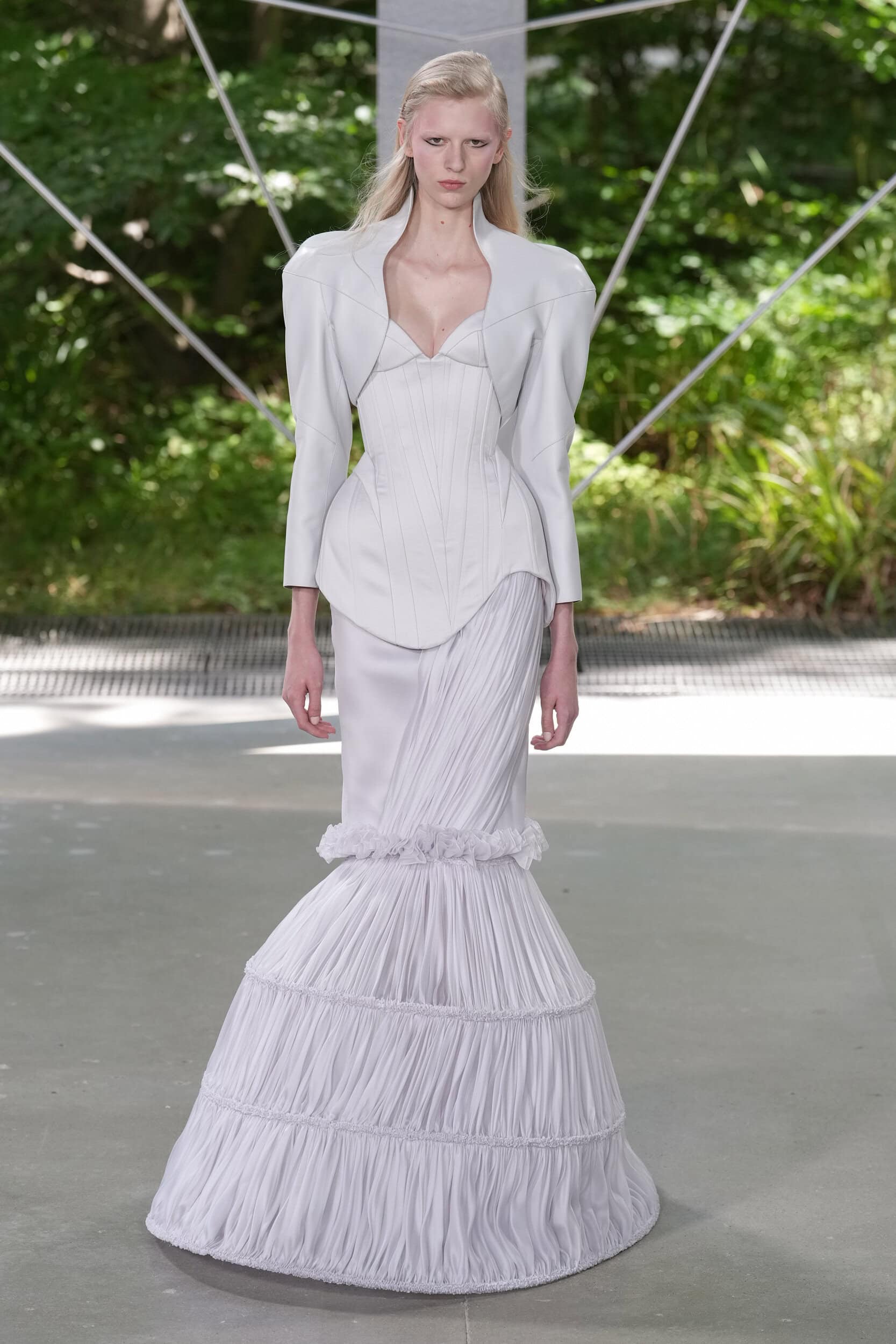 Ardazaei Fall 2025 Couture Fashion Show