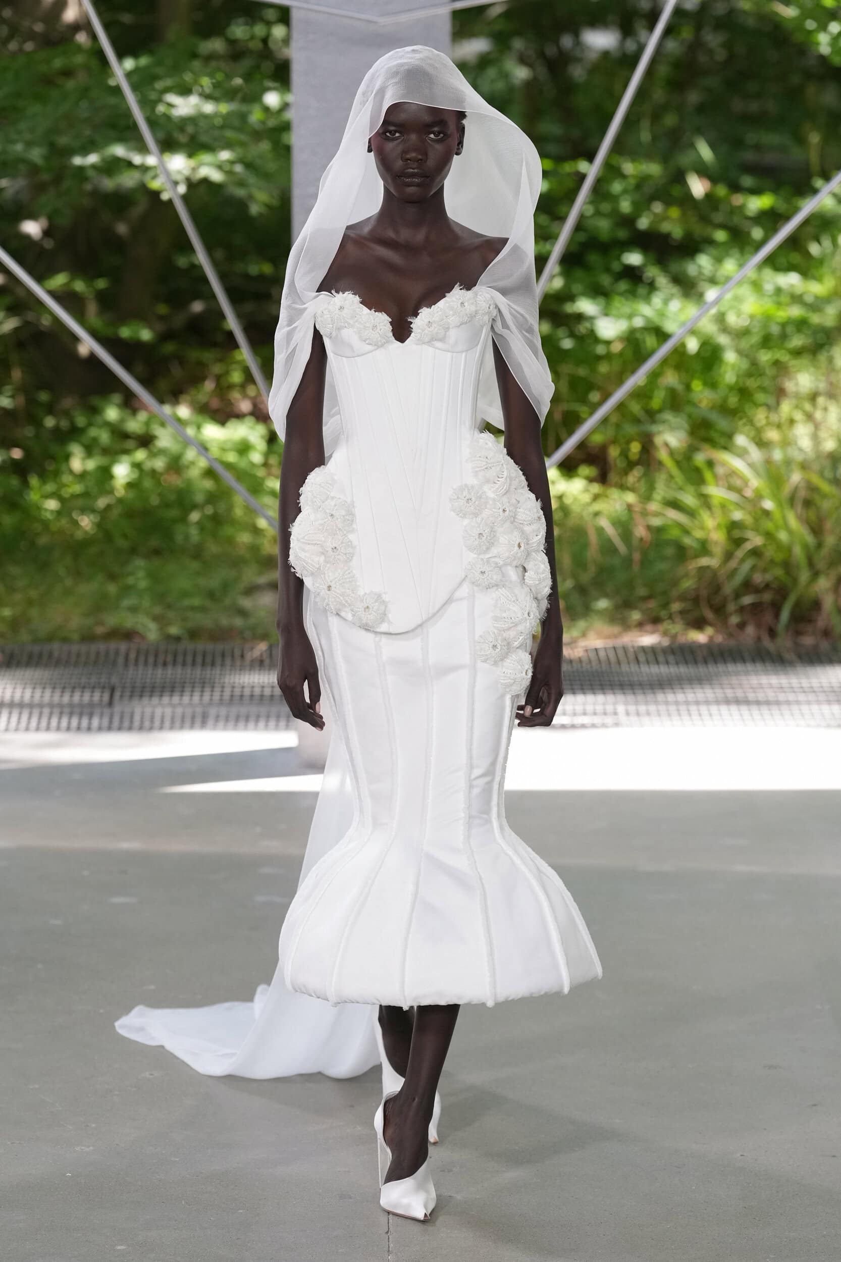 Ardazaei Fall 2025 Couture Fashion Show