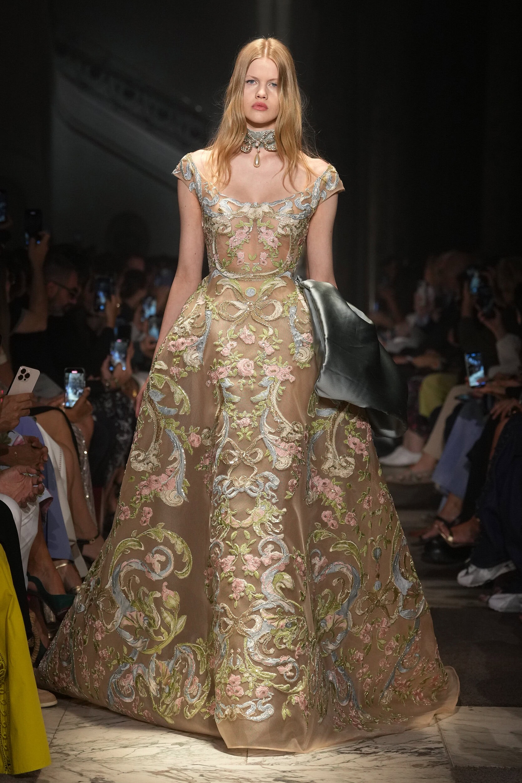 Elie Saab Fall 2025 Couture Fashion Show