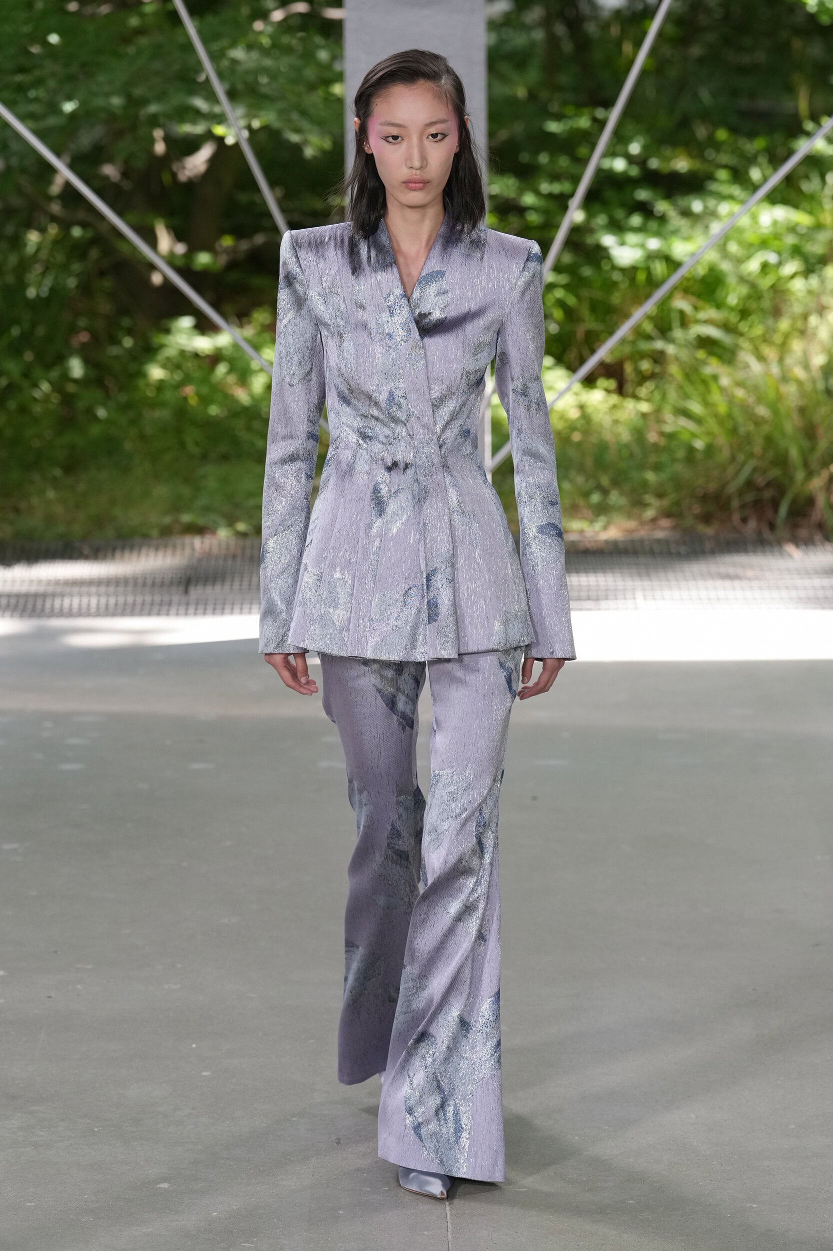 Ardazaei Fall 2025 Couture Fashion Show