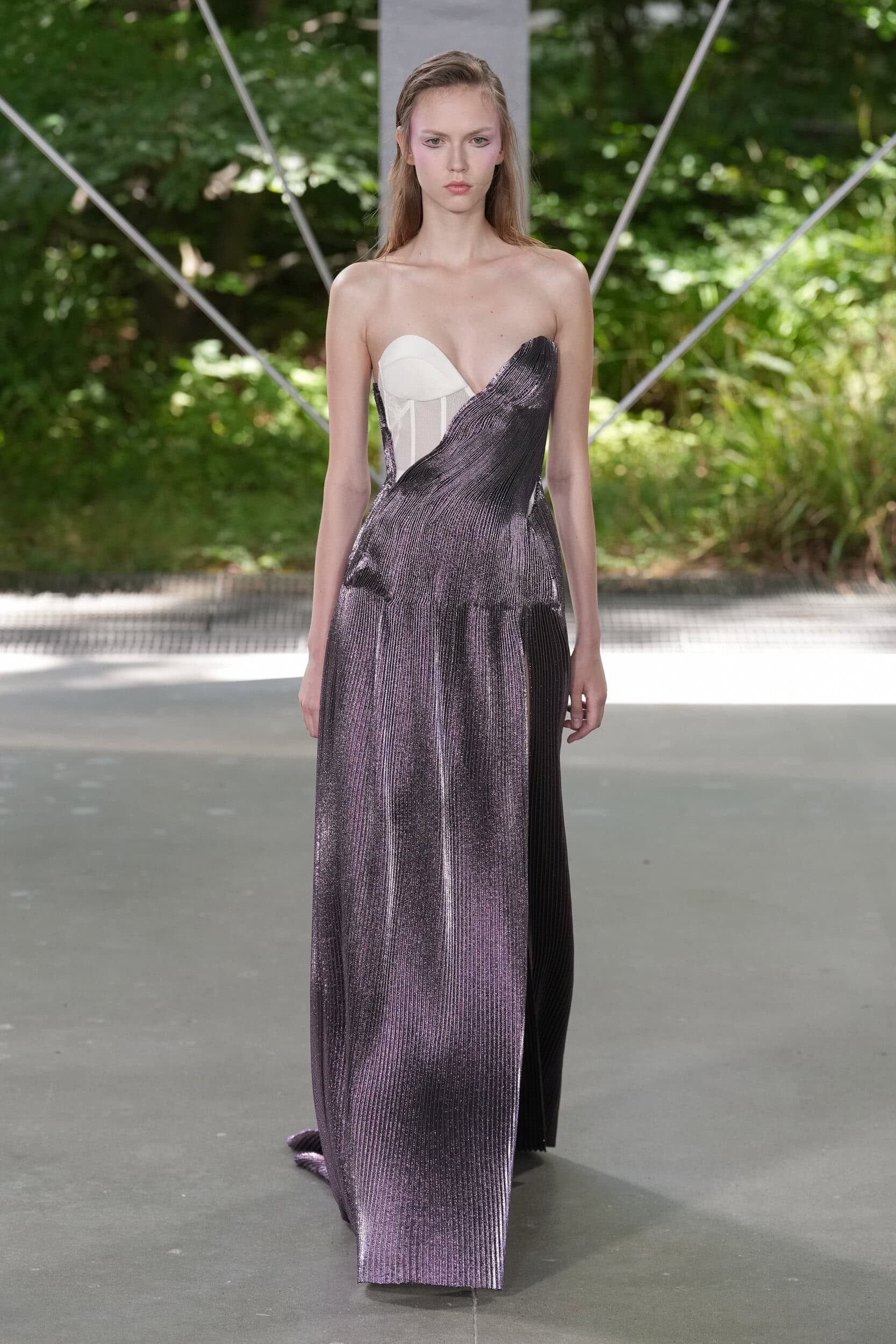 Ardazaei Fall 2025 Couture Fashion Show
