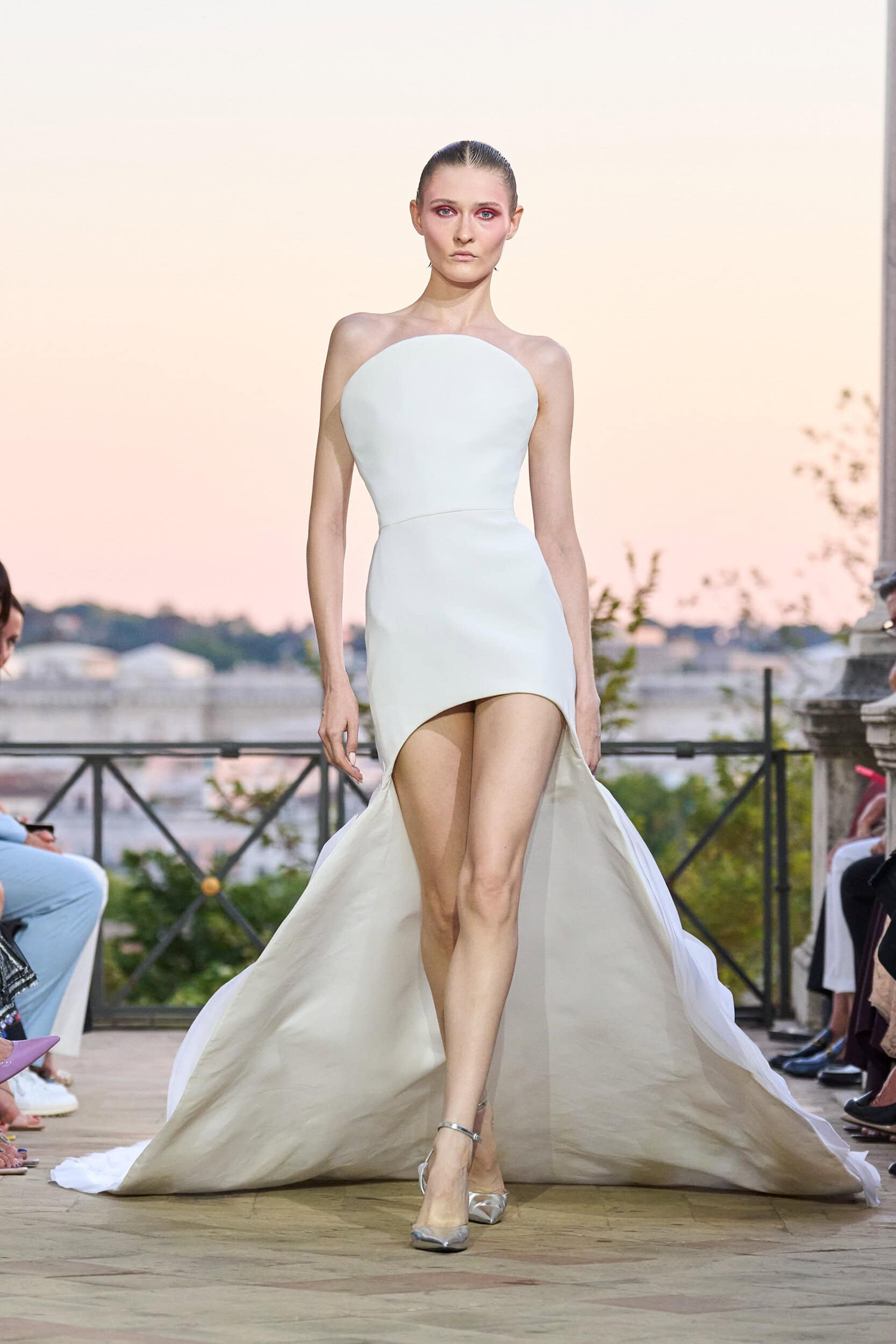 Antonio Grimaldi Fall 2025 Couture Fashion Show