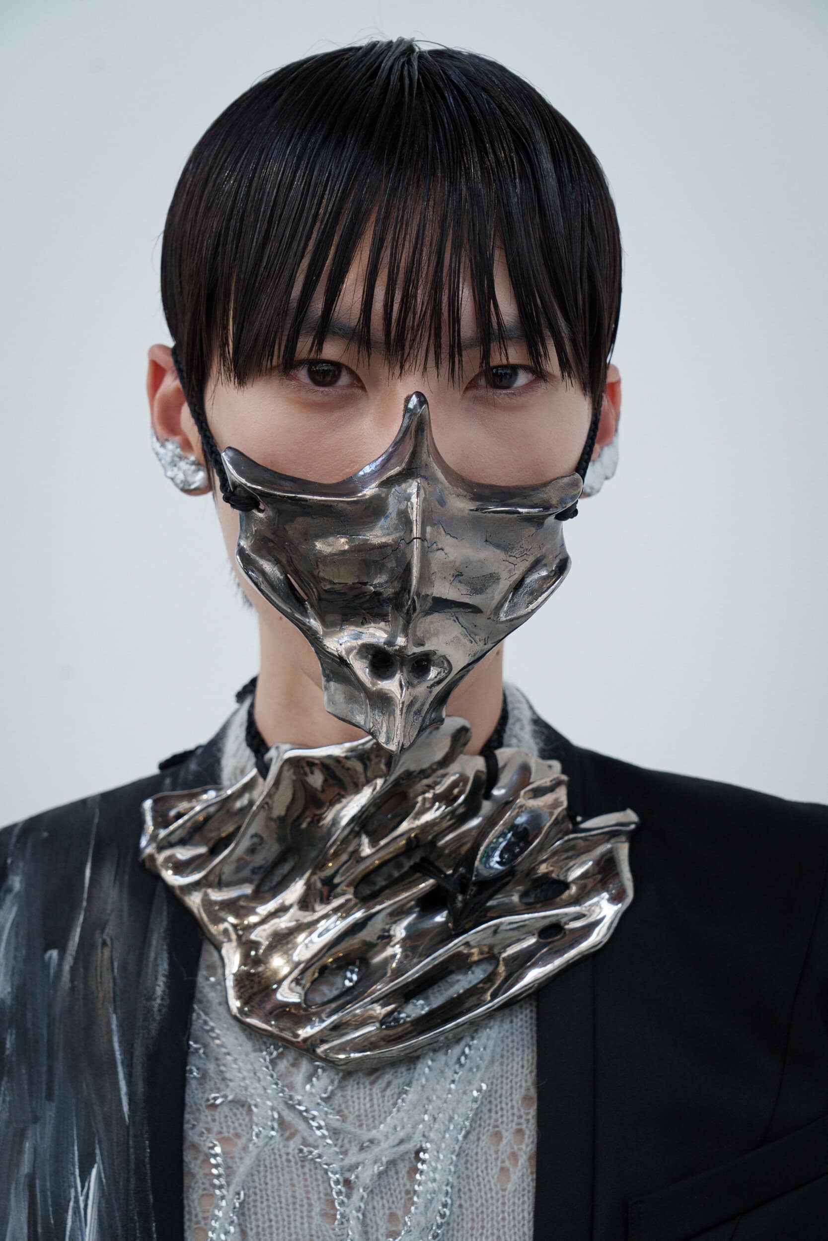 Yuima Nakazato Fall 2025 Couture Fashion Show Backstage