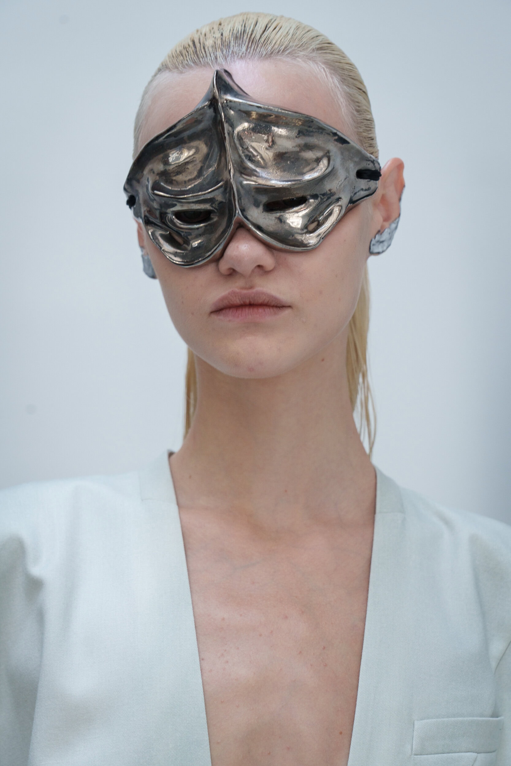Yuima Nakazato Fall 2025 Couture Fashion Show Backstage