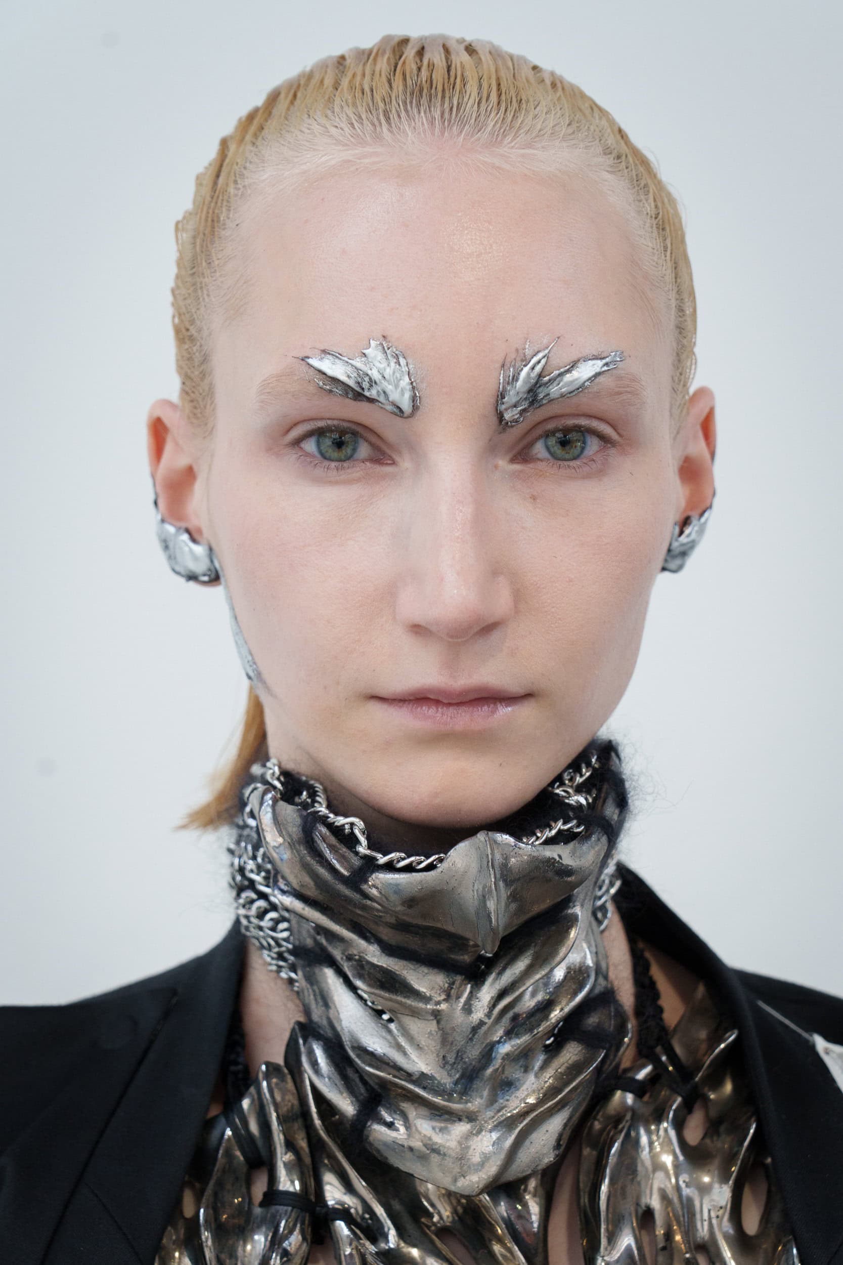 Yuima Nakazato Fall 2025 Couture Fashion Show Backstage